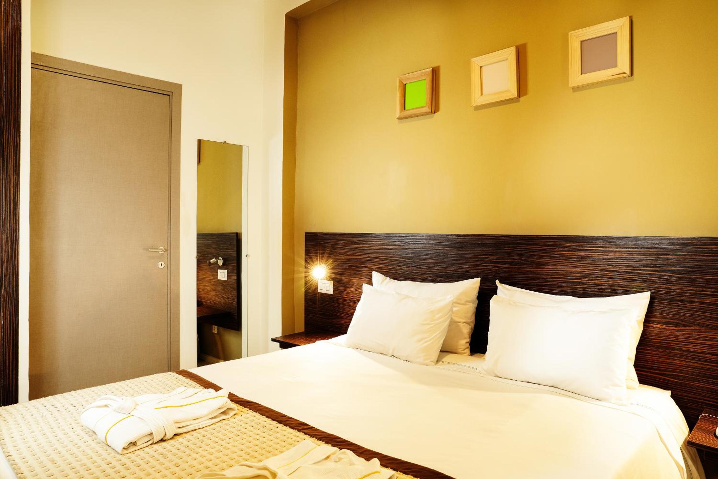 Deluxe Suite photo 1