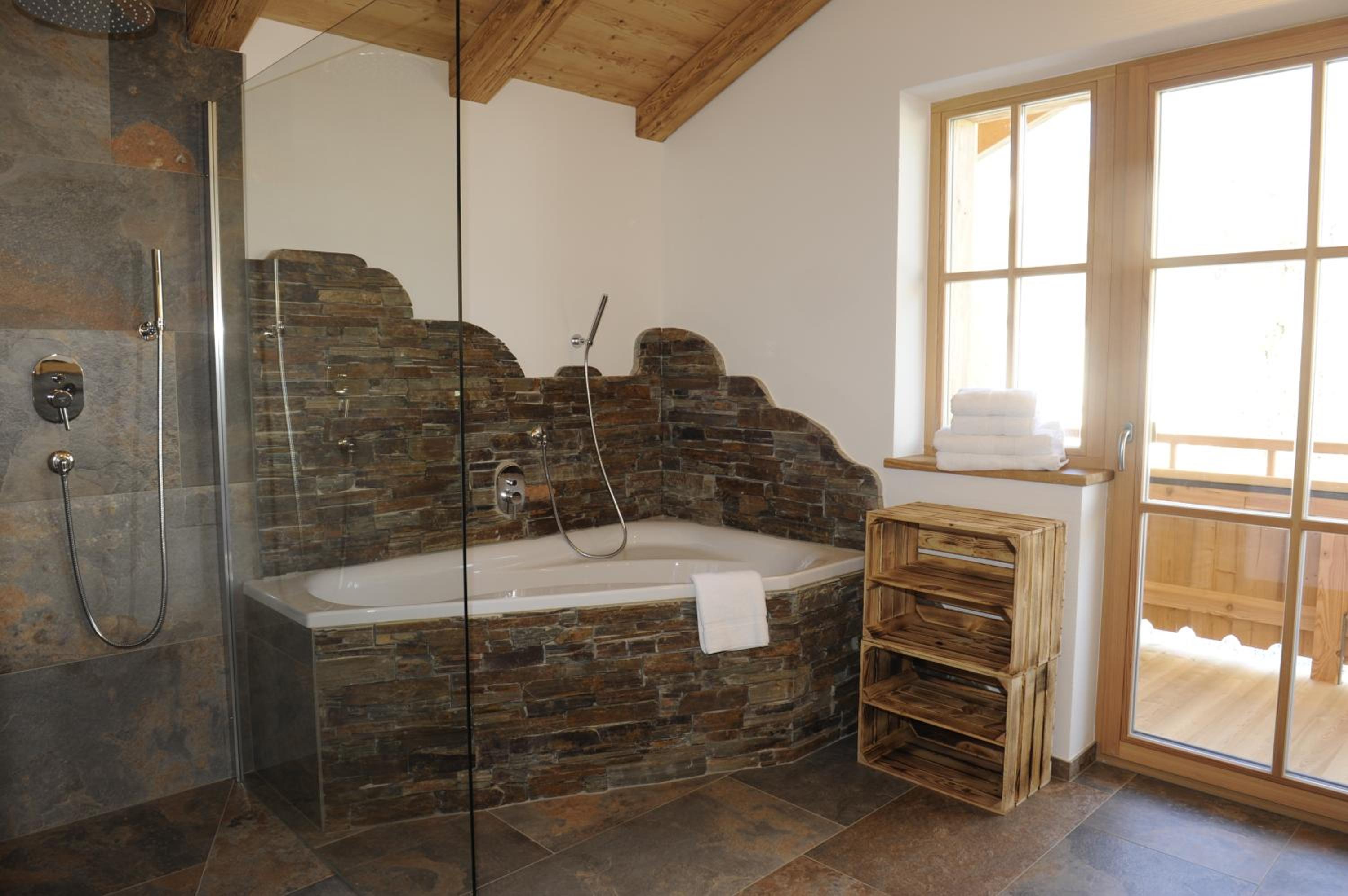 Three-Bedroom Chalet - Photo 35