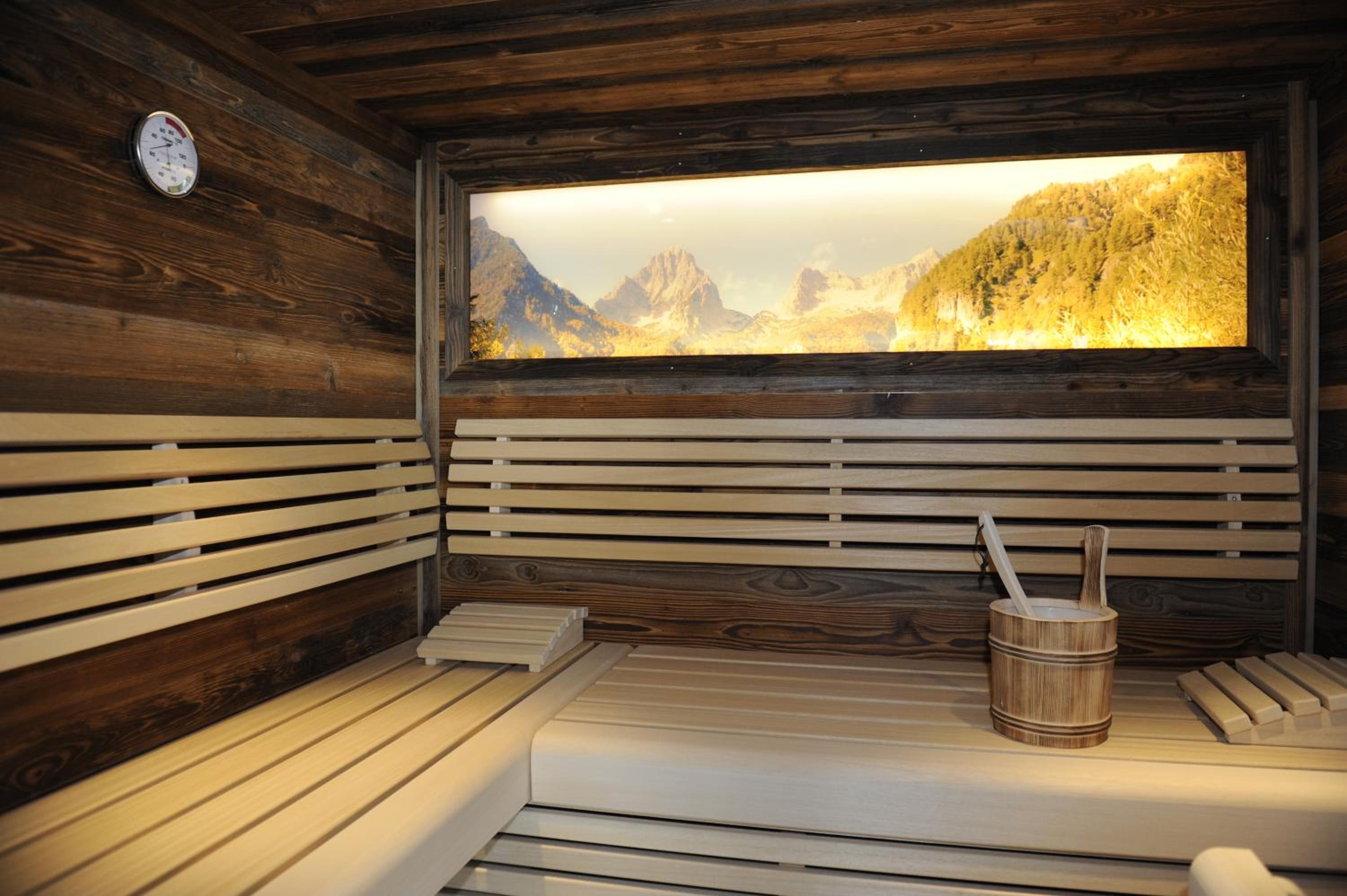 Three-Bedroom Chalet - Photo 36