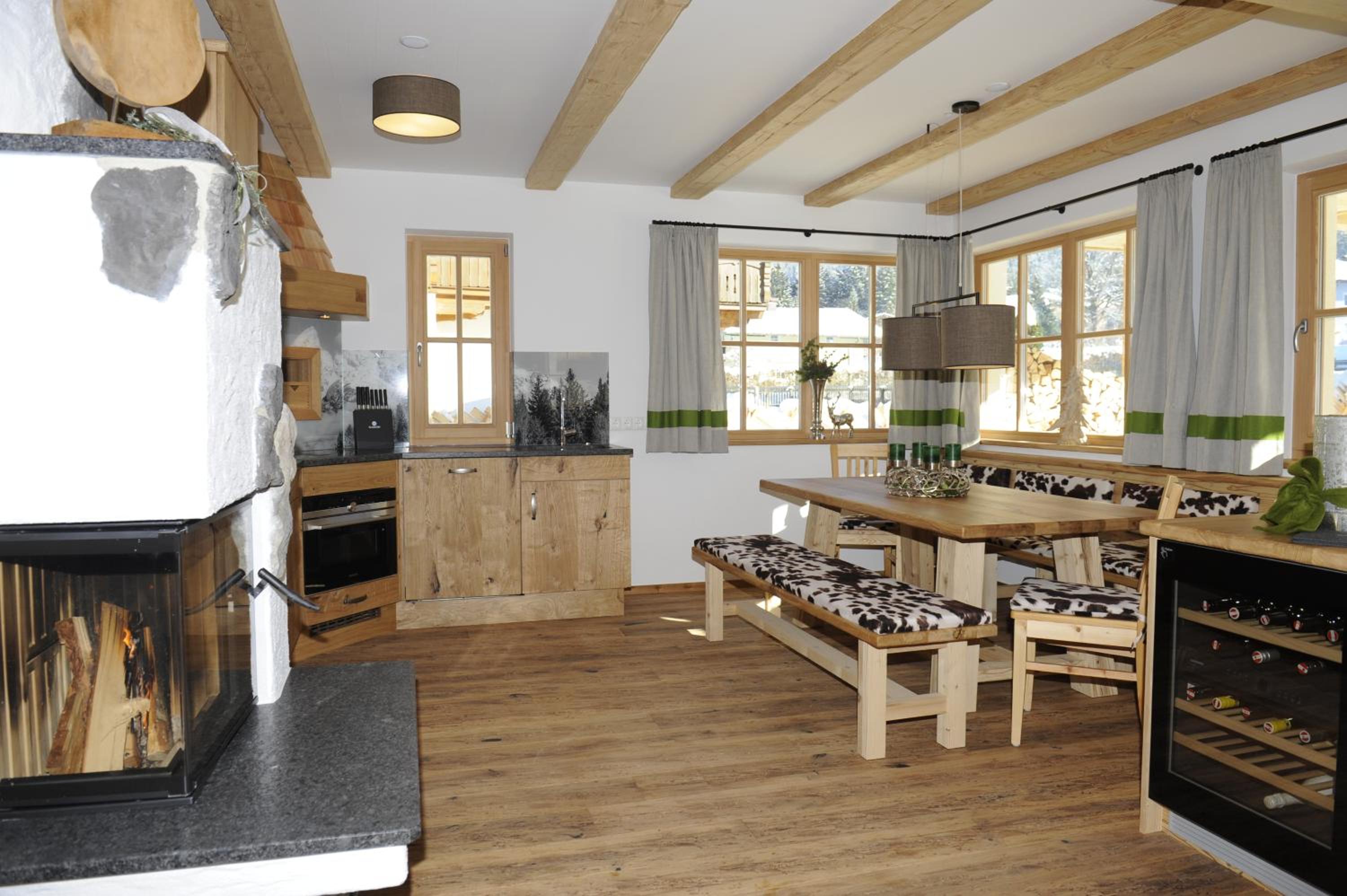 Three-Bedroom Chalet - Photo 6