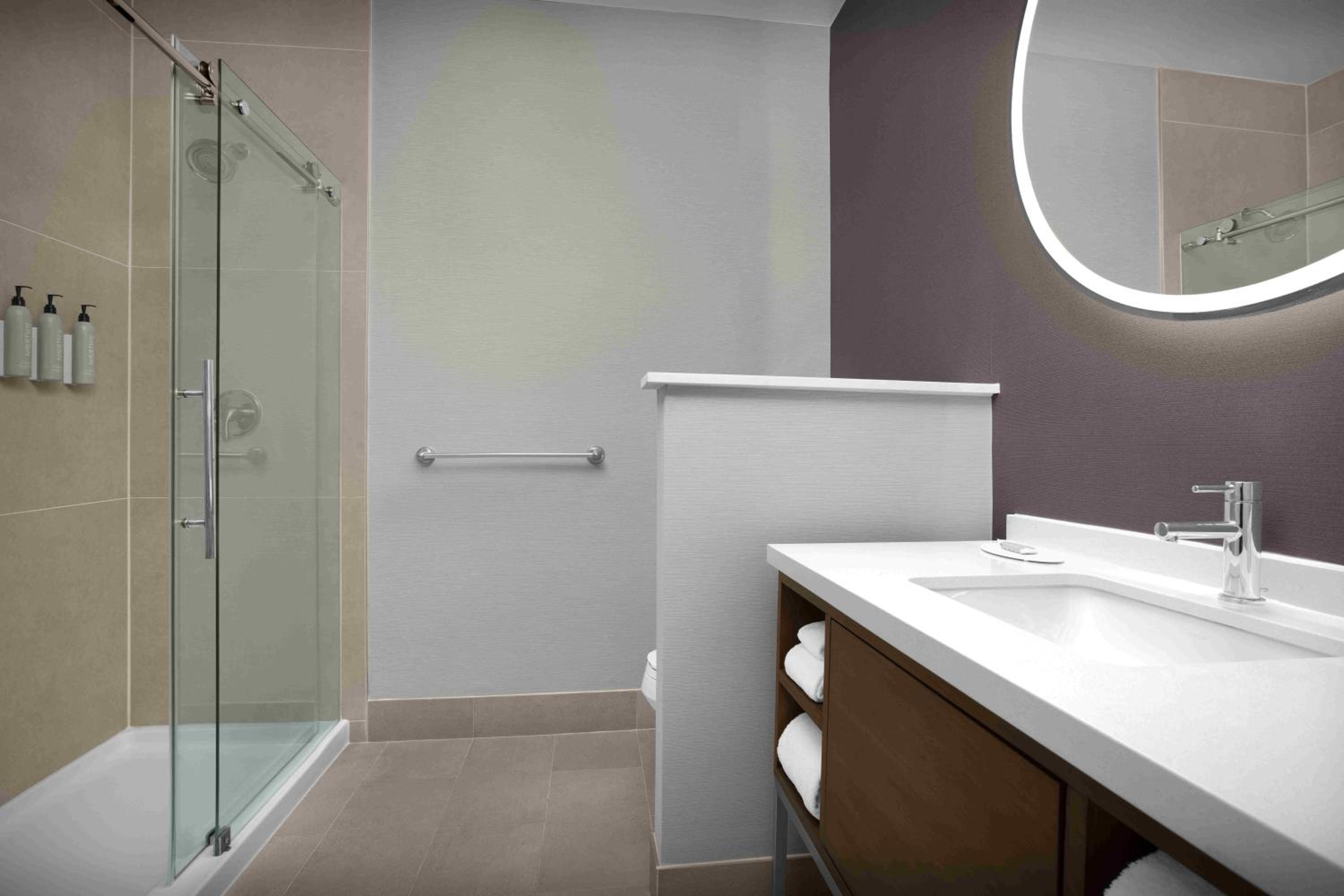 King Room - Hearing Accessible