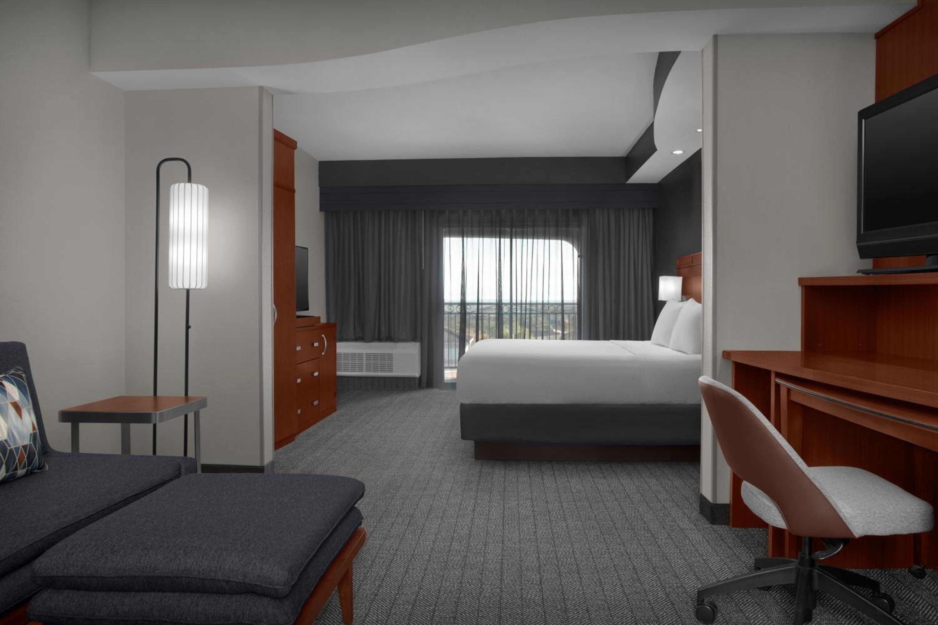 King Room with Sofa Bed - Hearing Accessible