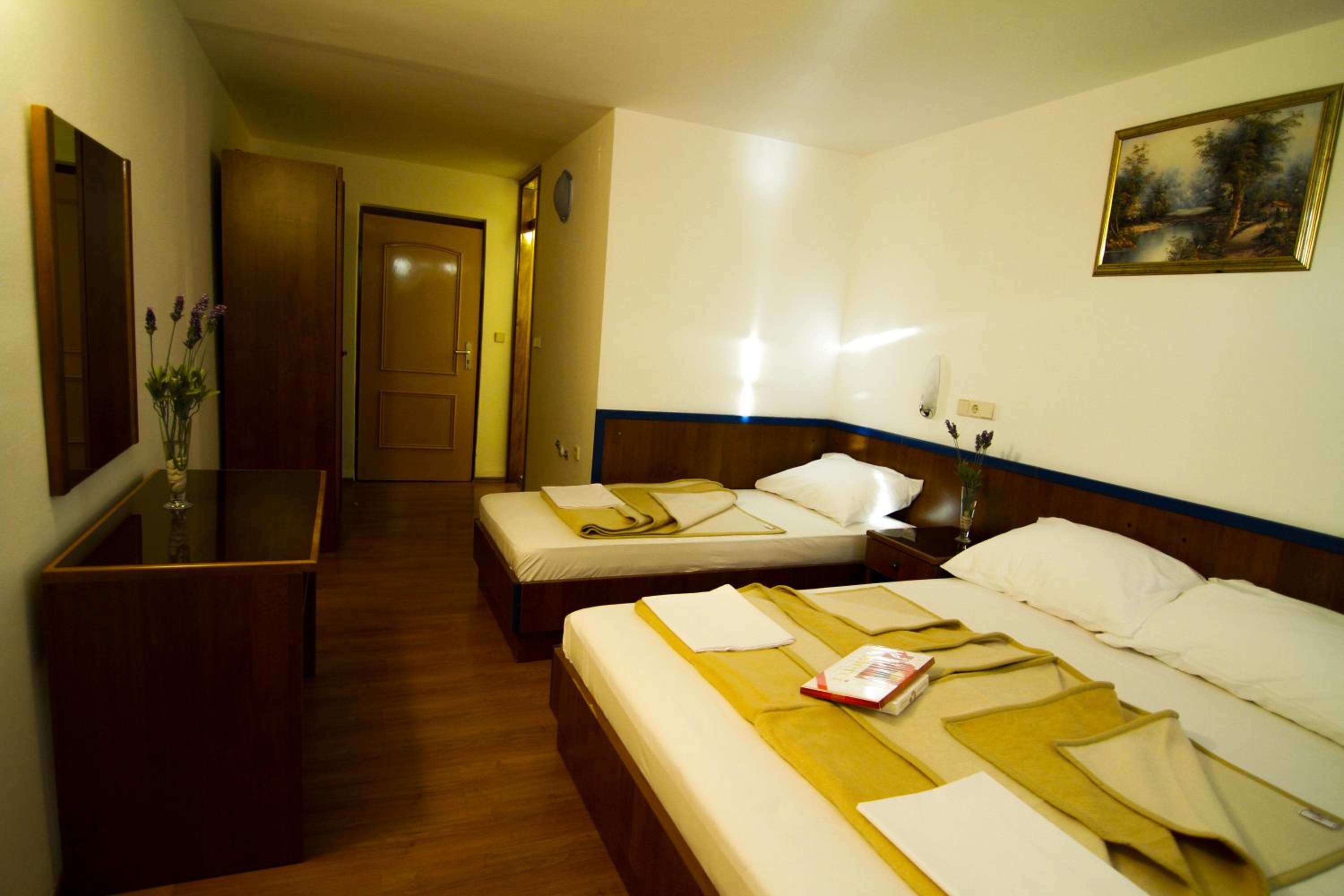 Standard Room with Sea View - Photo 44