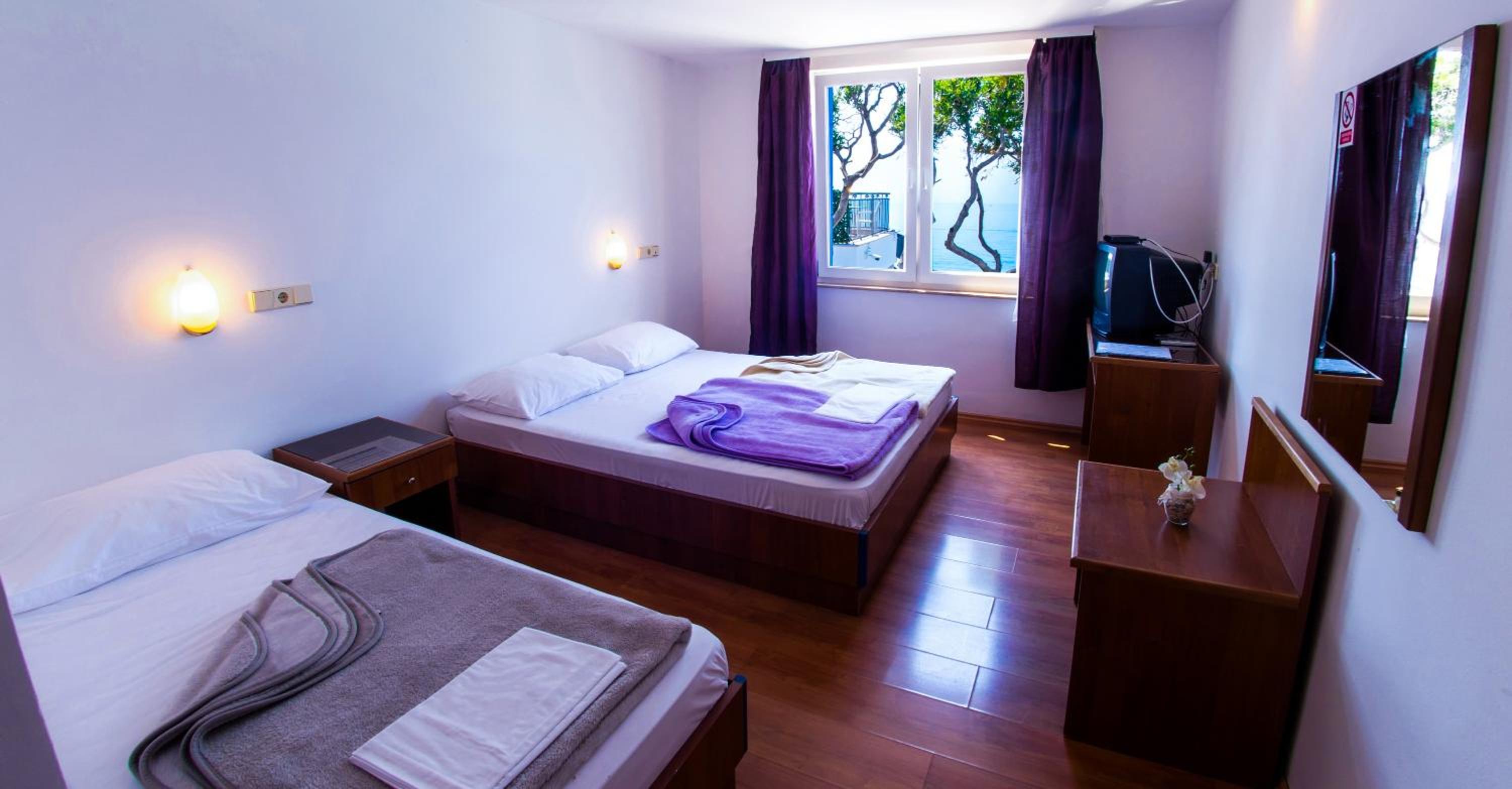 Standard Room with Sea View - Photo 1