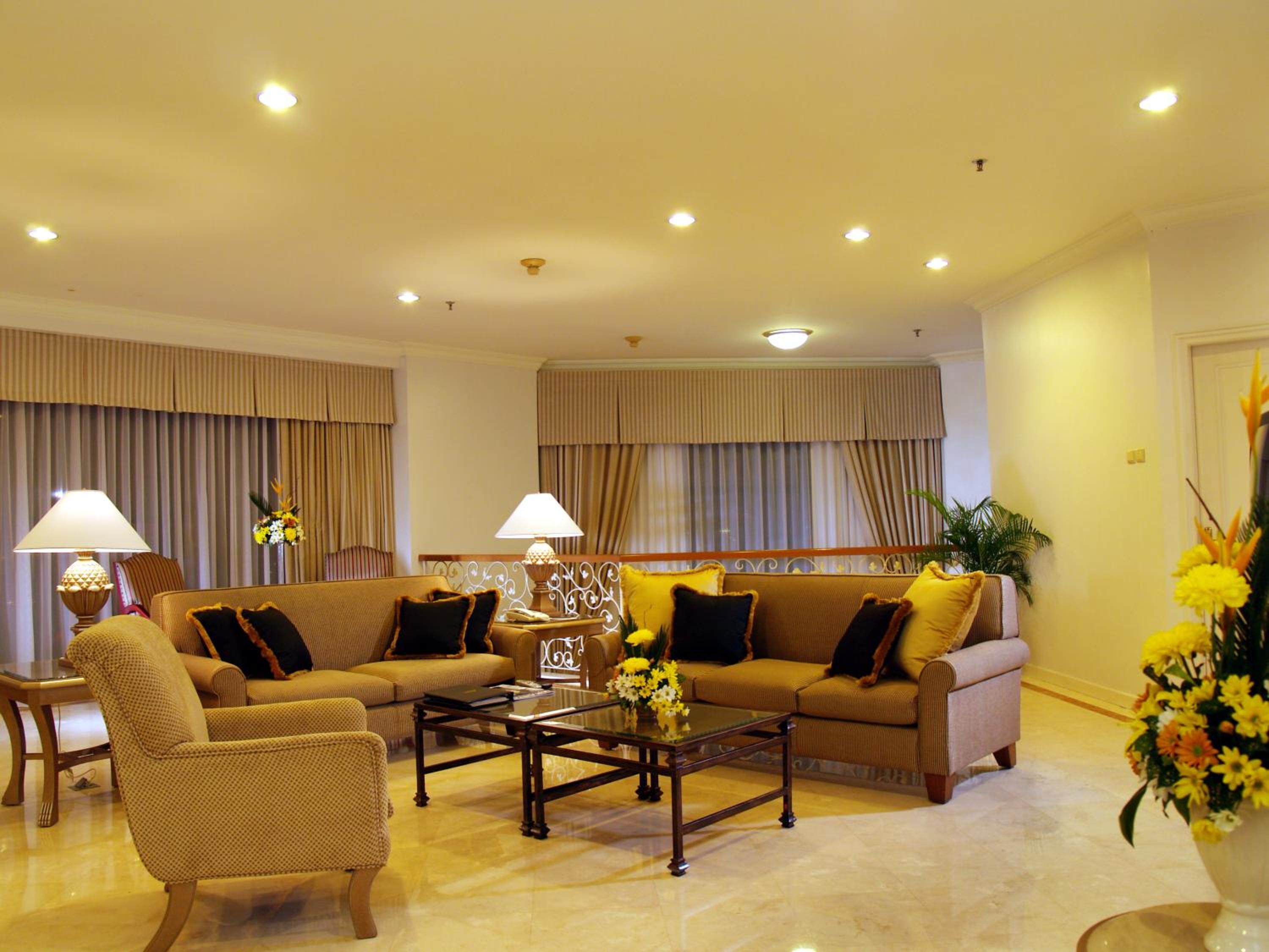 Penthouse Apartment
