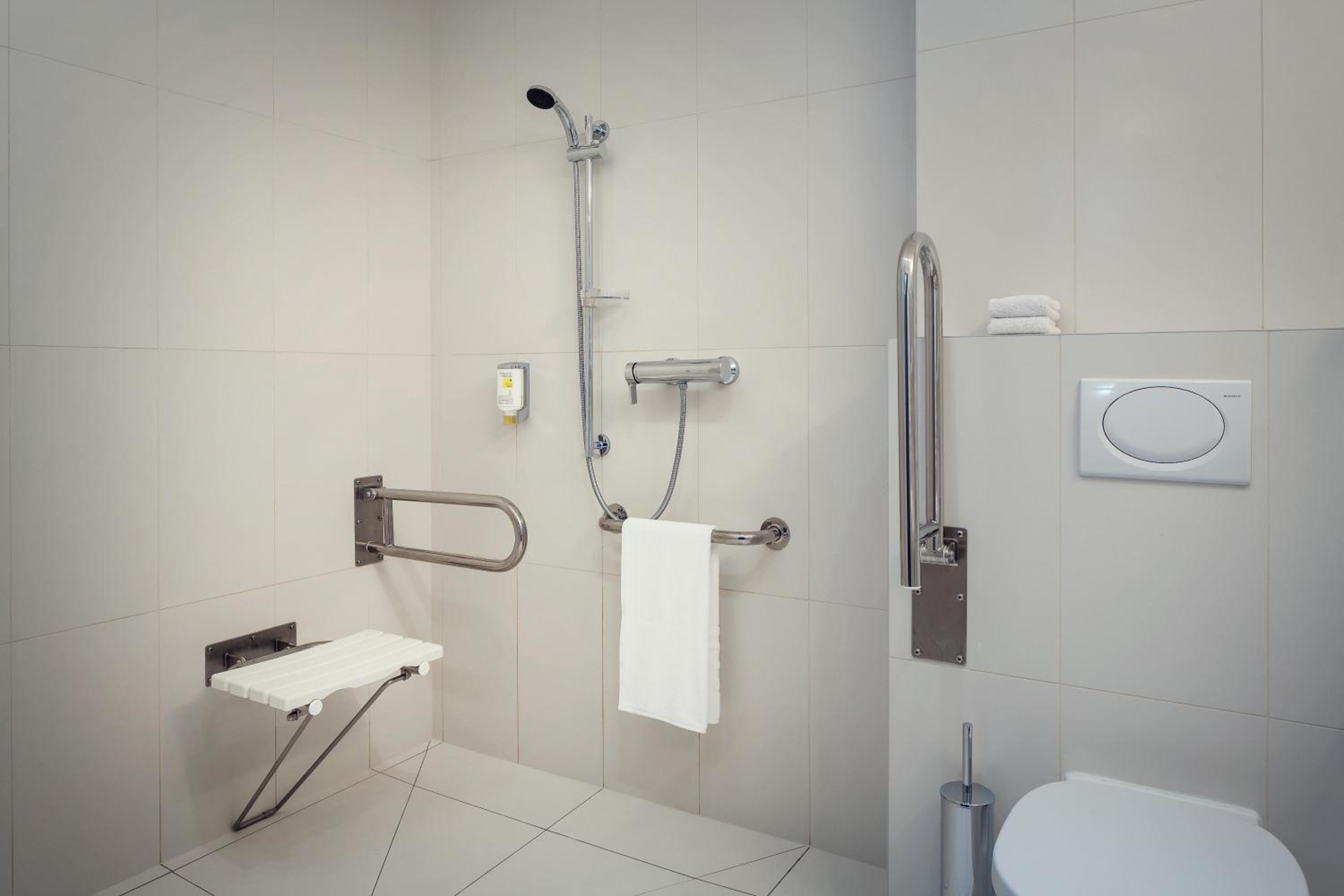 Wheelchair accessible Superior double or twin bed