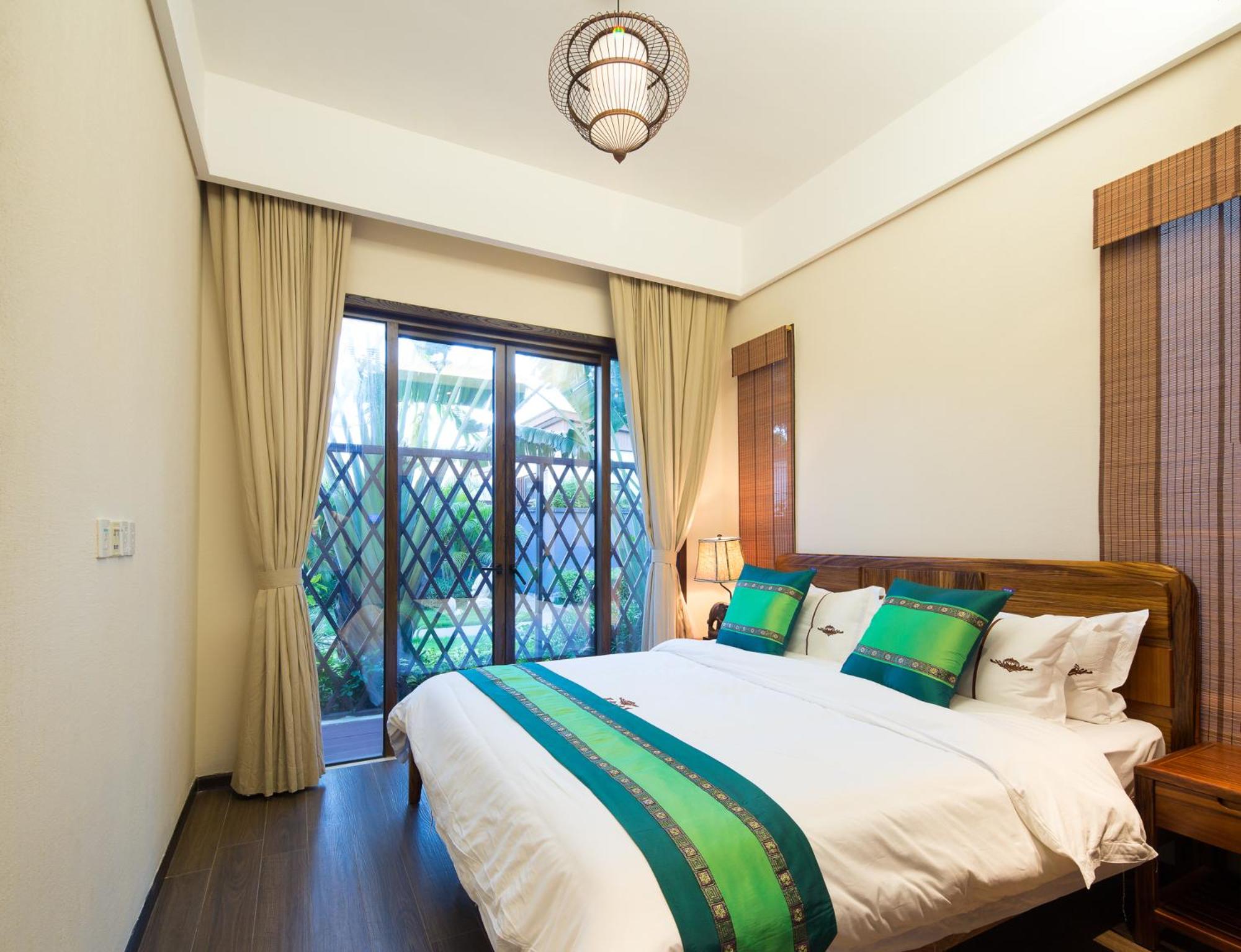 Three-Bedroom Villa with Private Pool