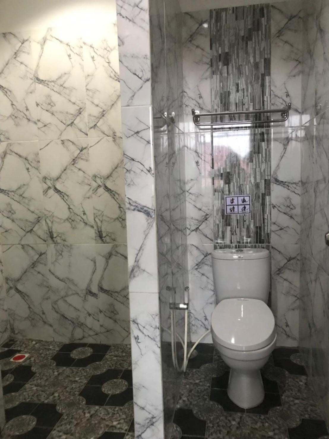 Villa - Photo 2