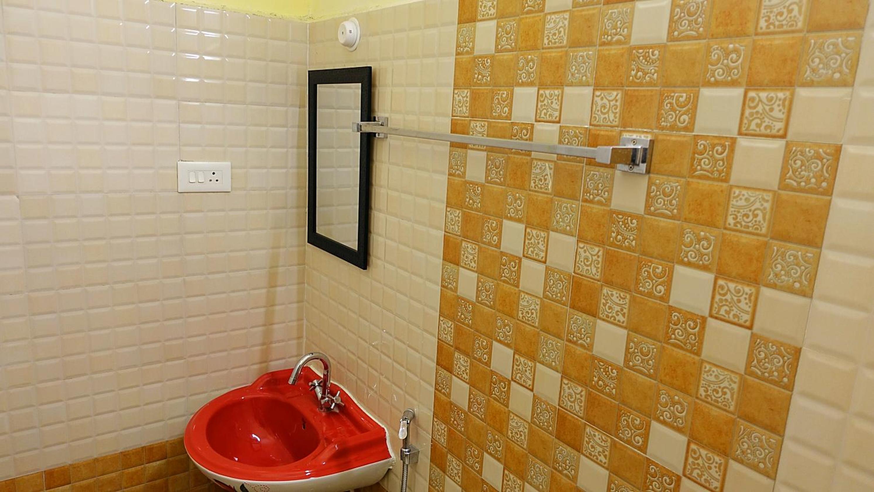 Deluxe Room - Photo 4