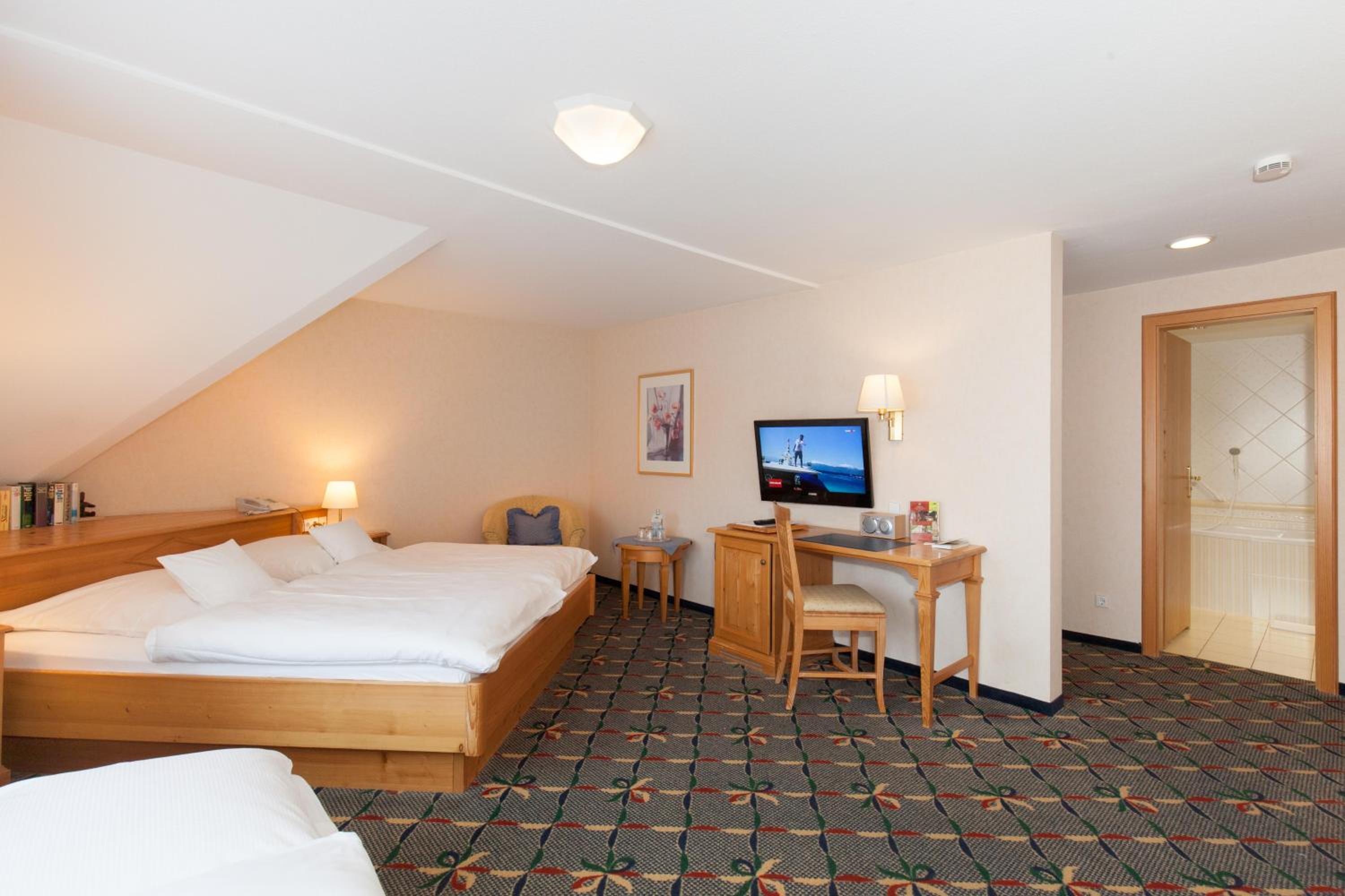 Comfort Room C - Photo 9