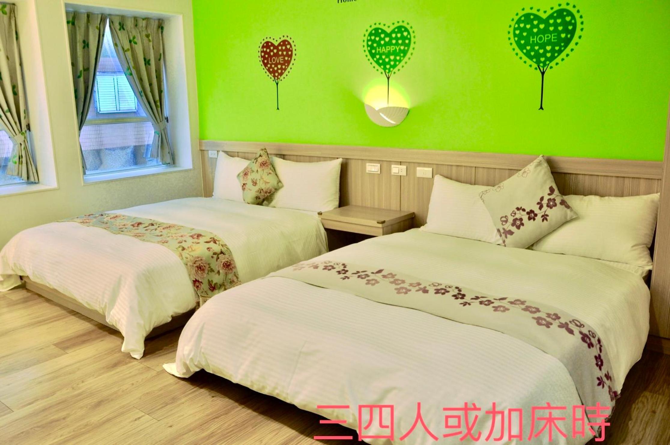 Double Room - Photo 14