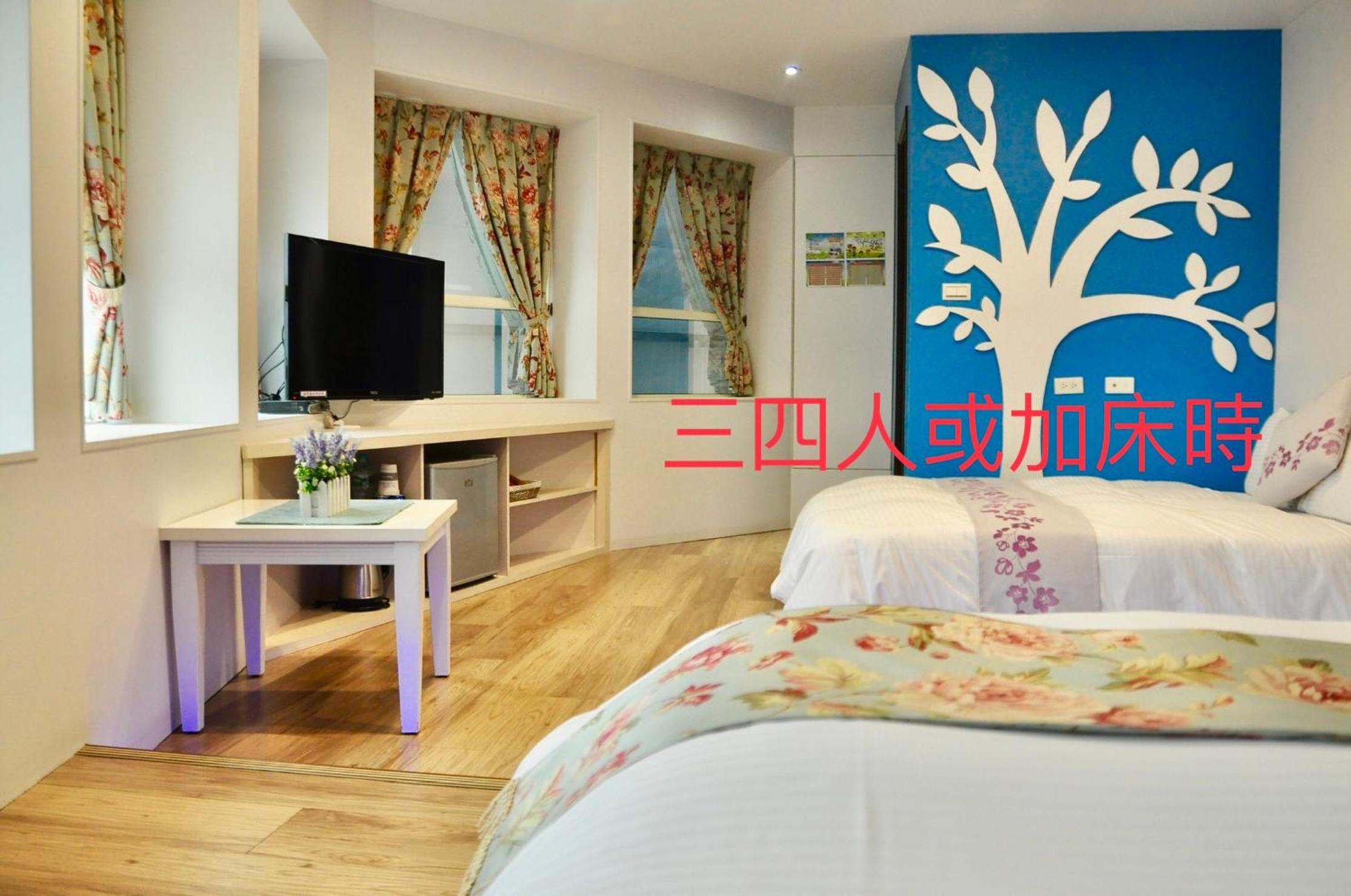 Double Room - Photo 9
