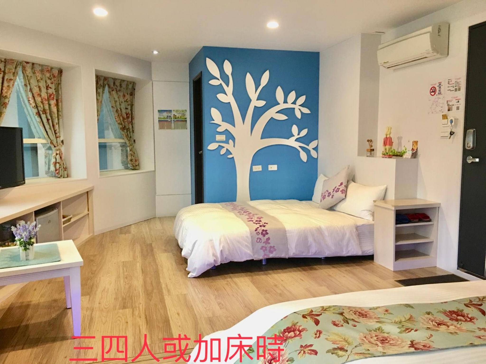 Double Room - Photo 8
