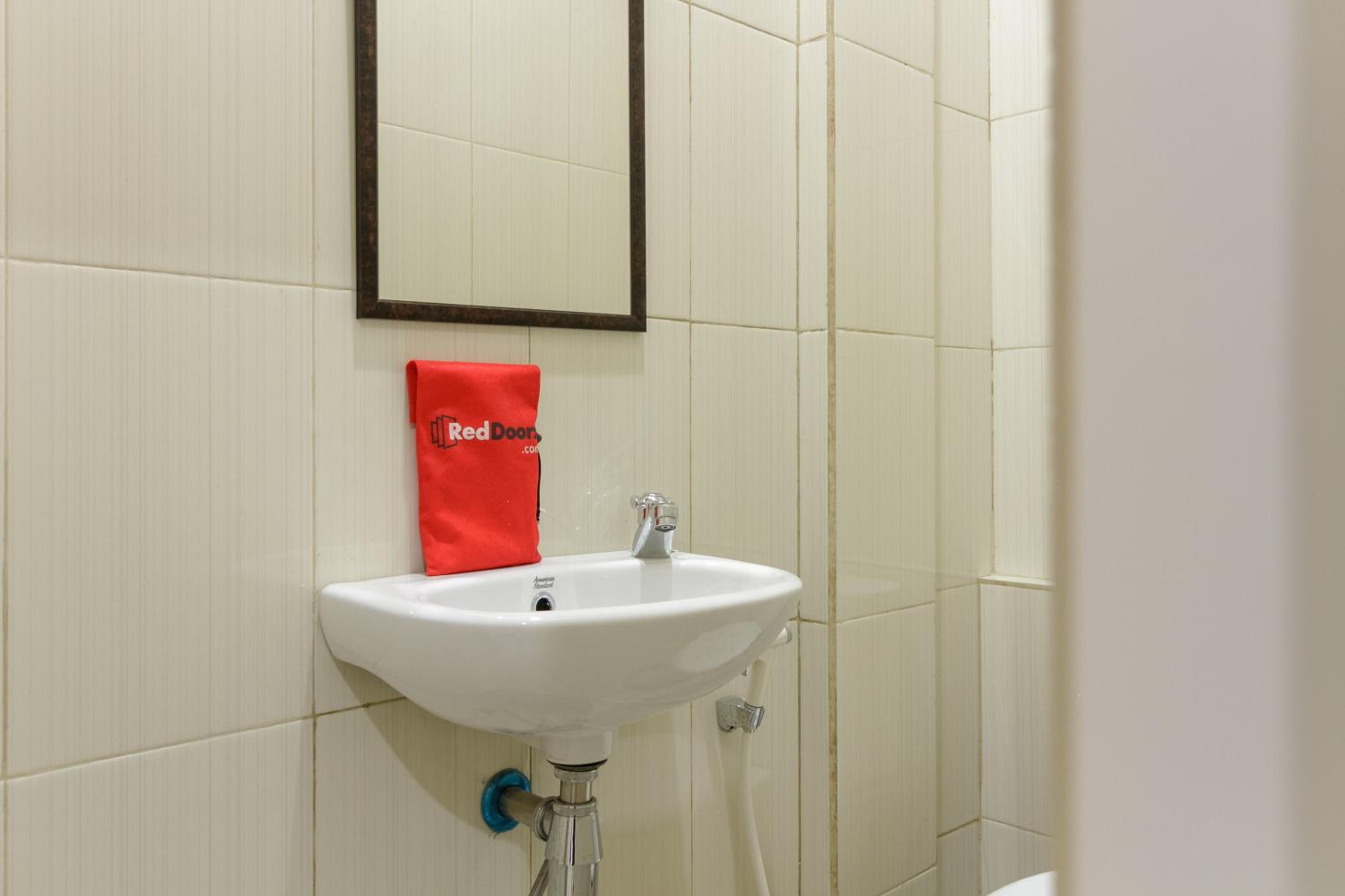 Double Room - Photo 6