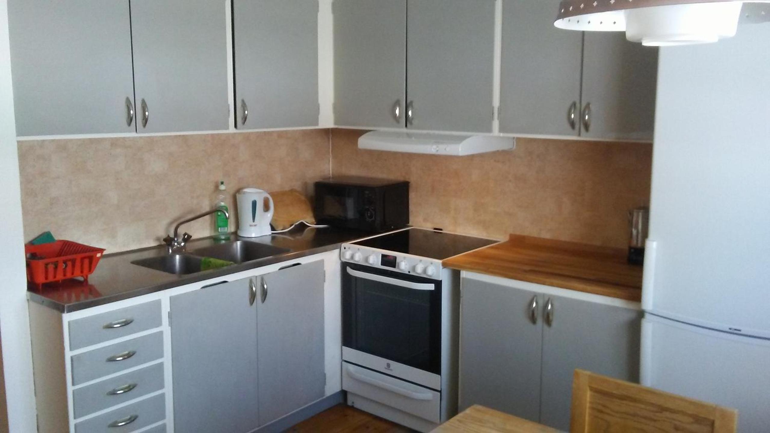 Two-Bedroom House - Photo 22