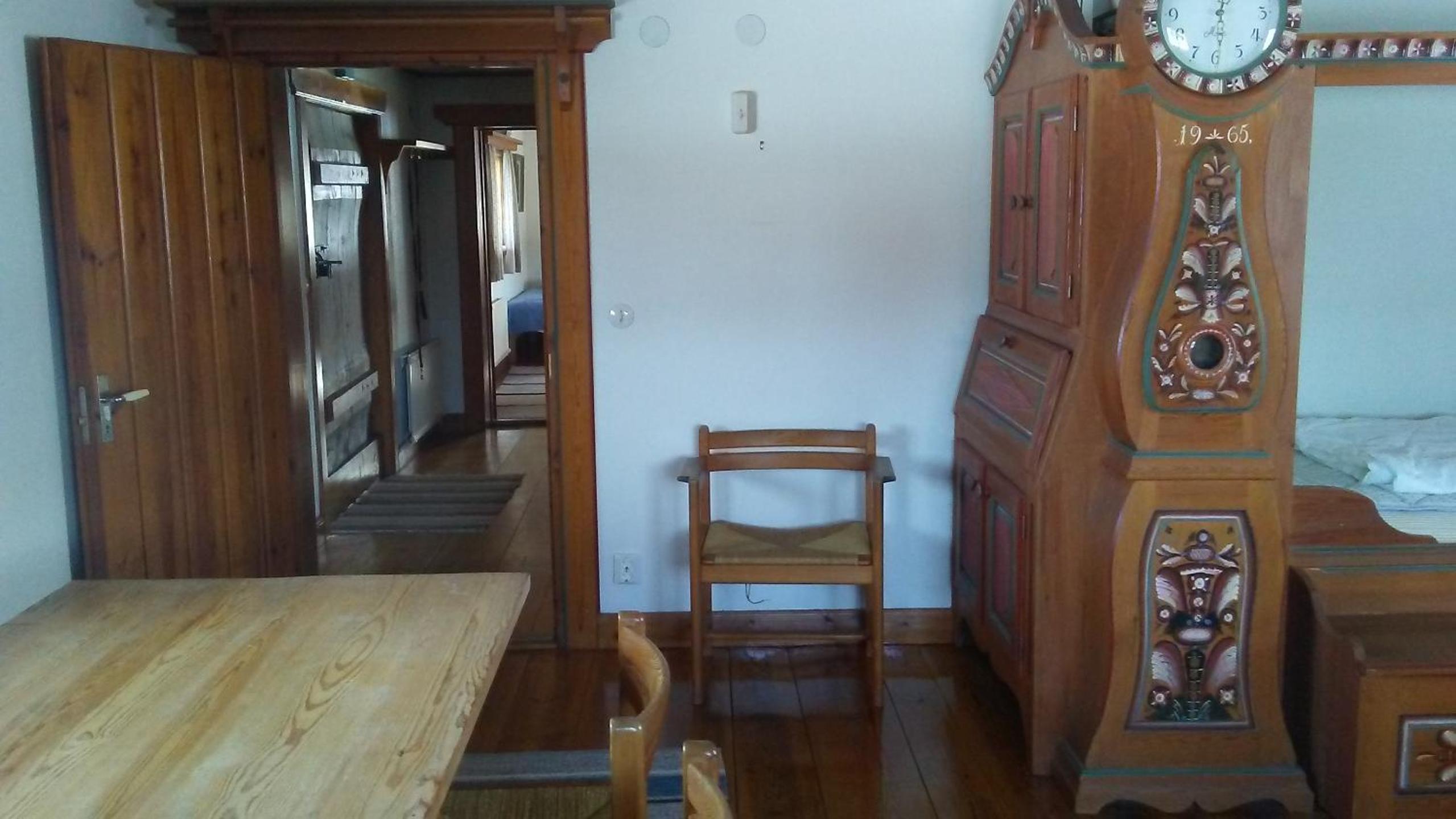 Two-Bedroom House - Photo 25