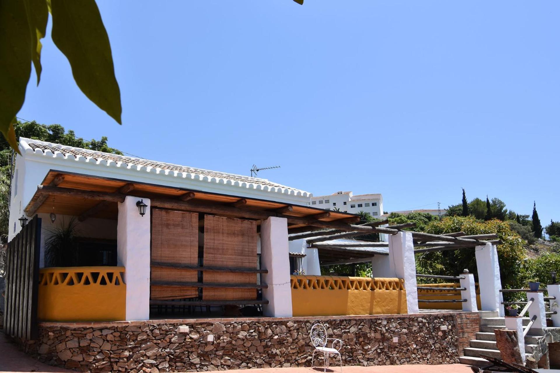Three-Bedroom Villa photo 2