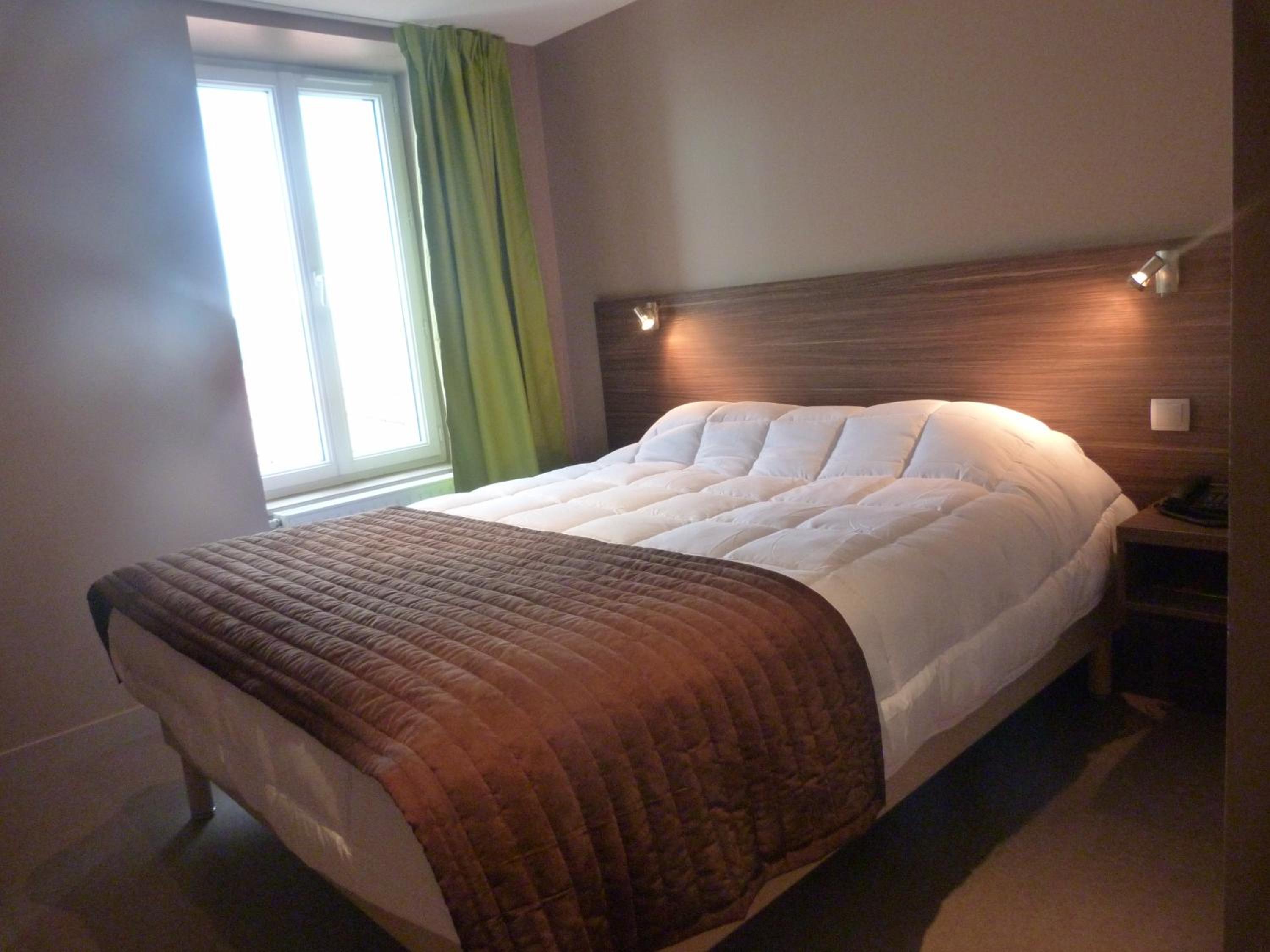 Standard Double Room photo 3