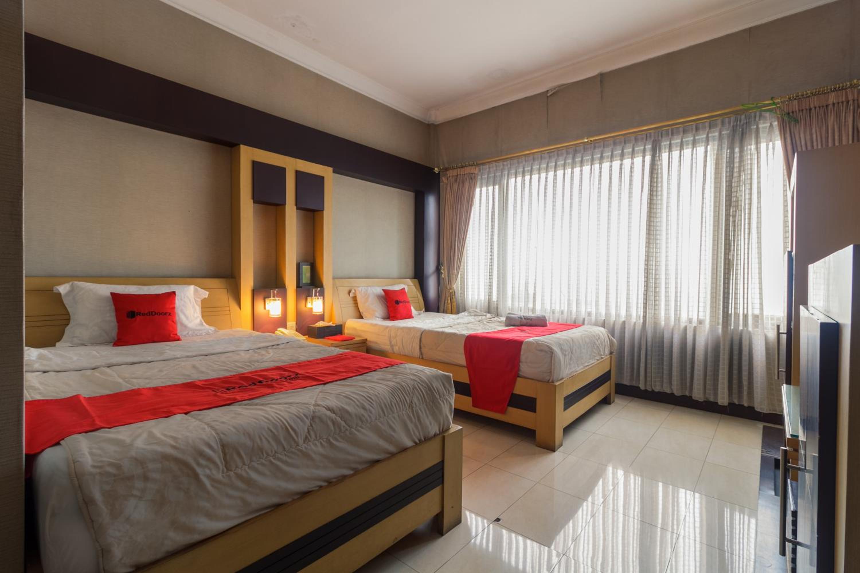 Twin Room - Photo 1