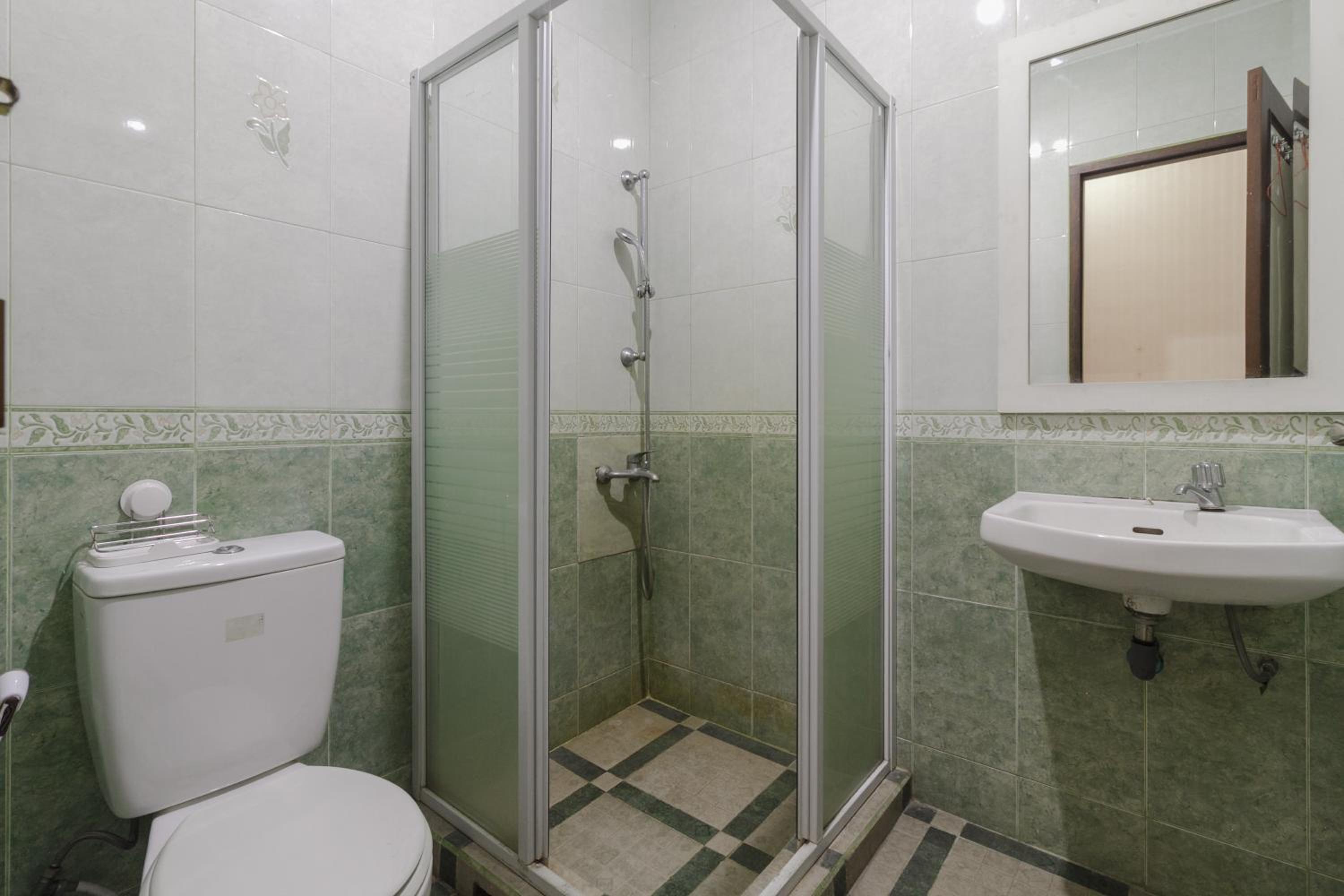 Twin Room - Photo 4