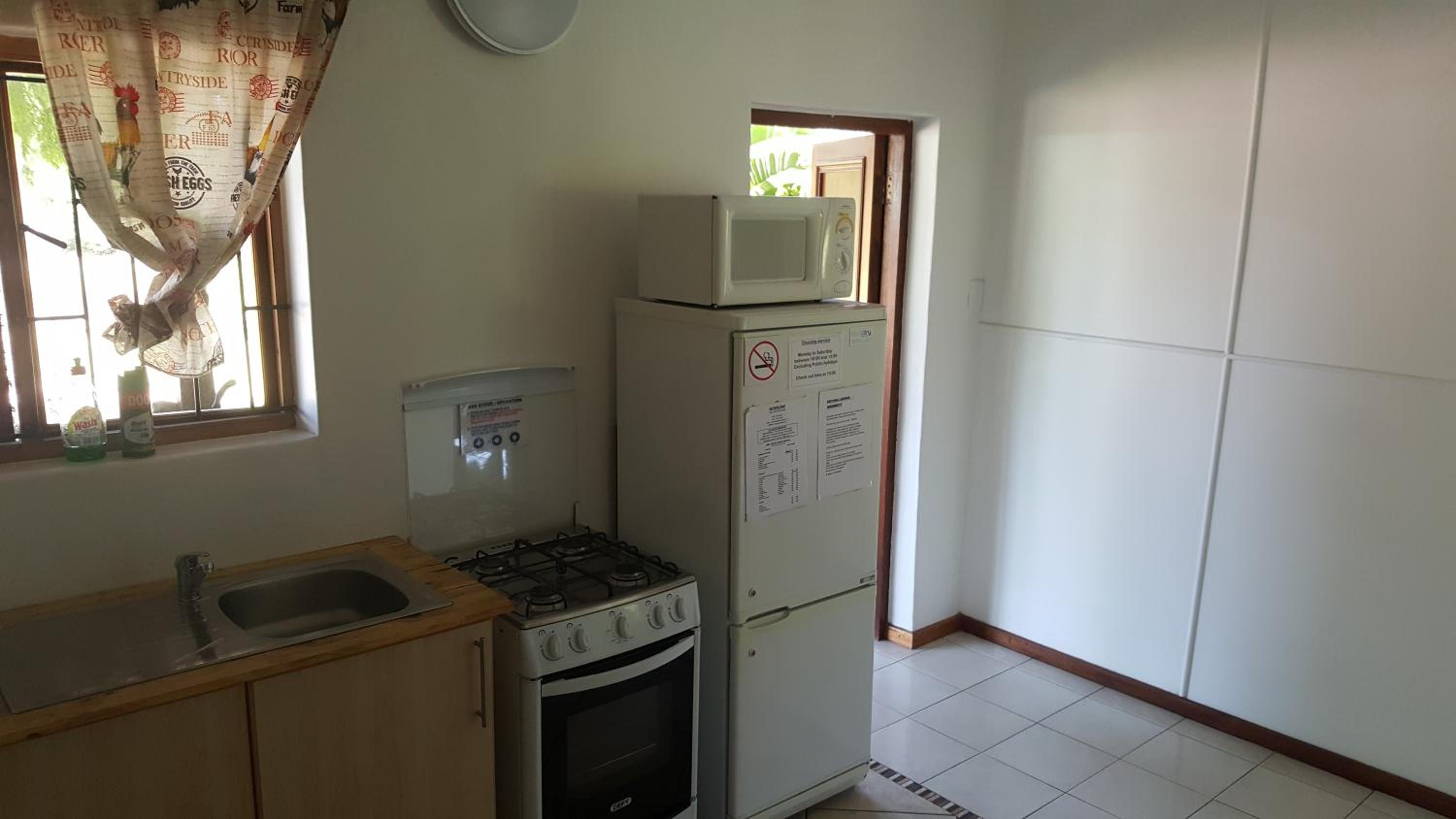 Apartment photo 3