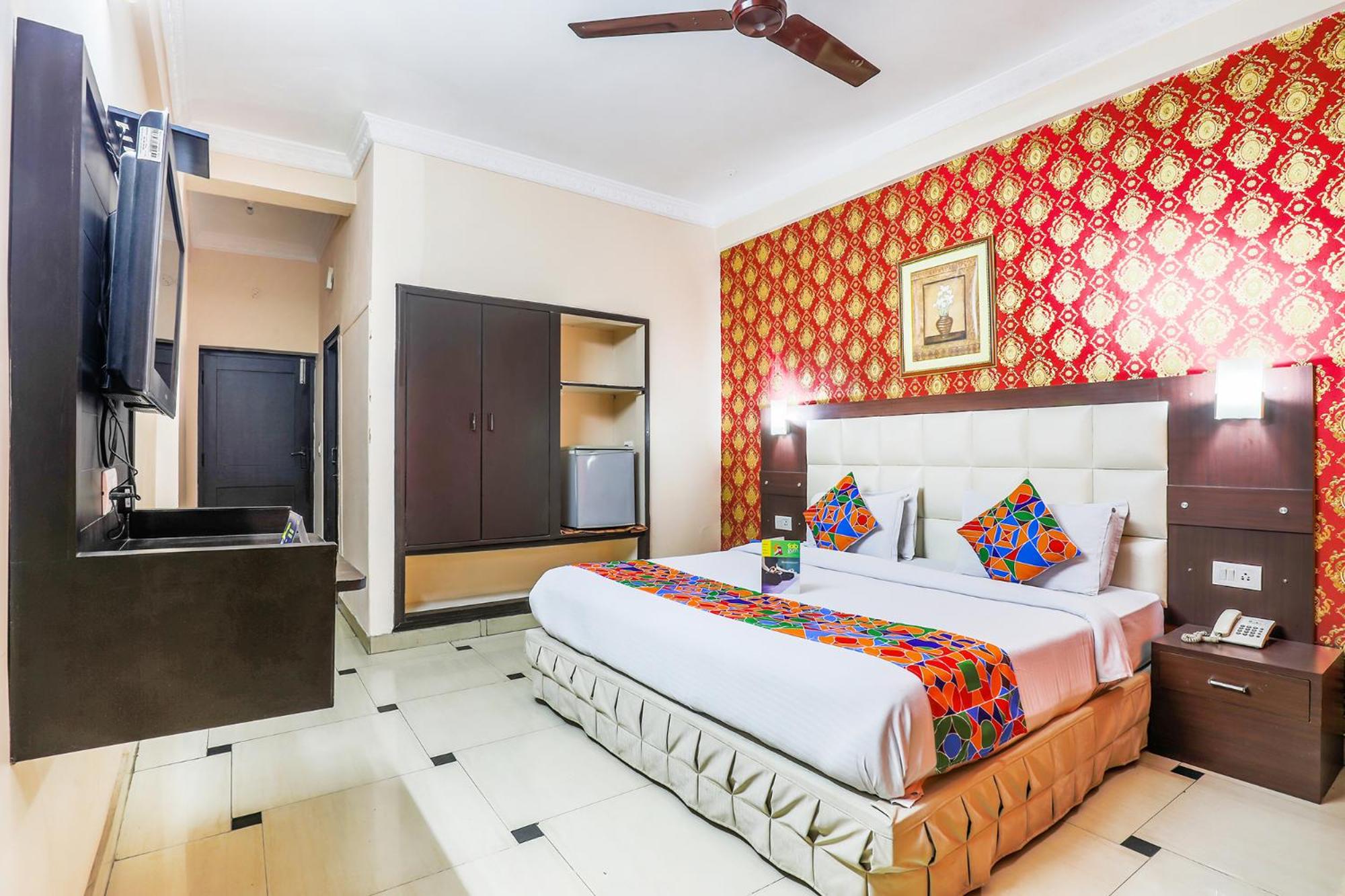 Deluxe Room - Photo 4
