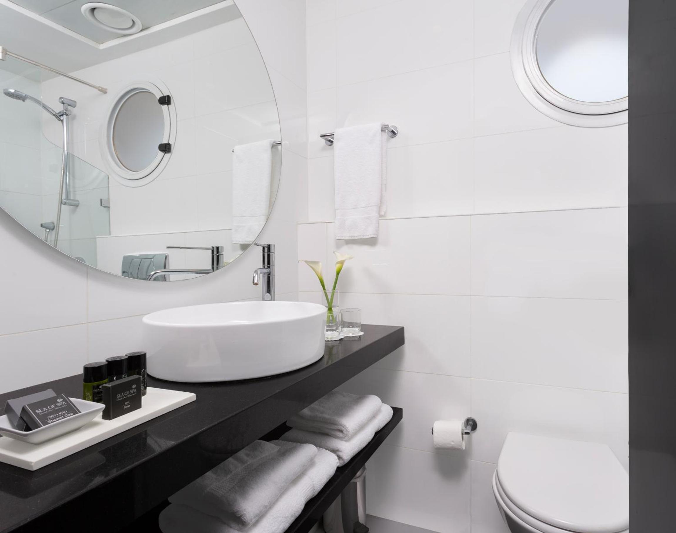 Superior Double or Twin Room - Photo 4