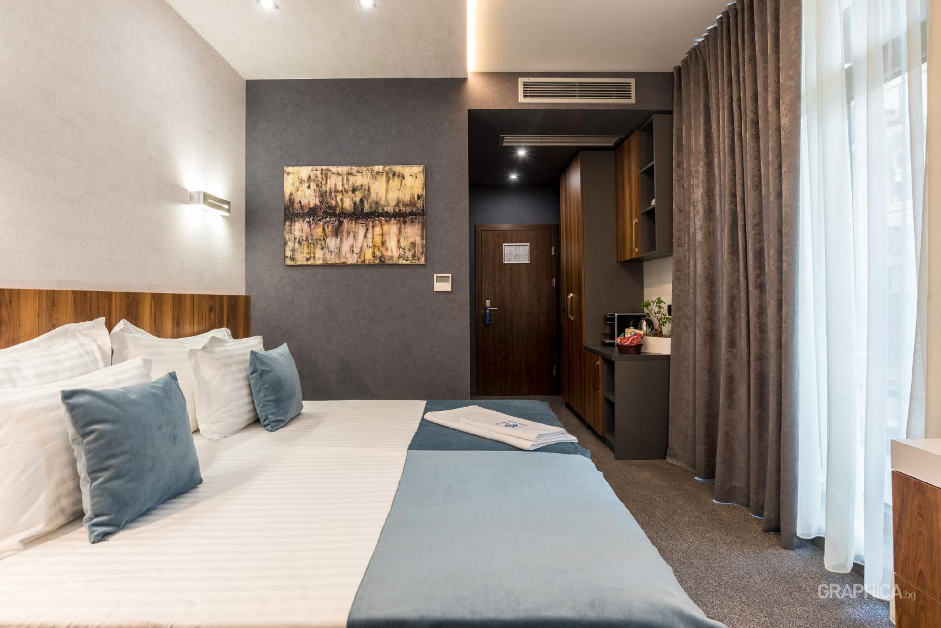 Standard Double Room - Photo 3