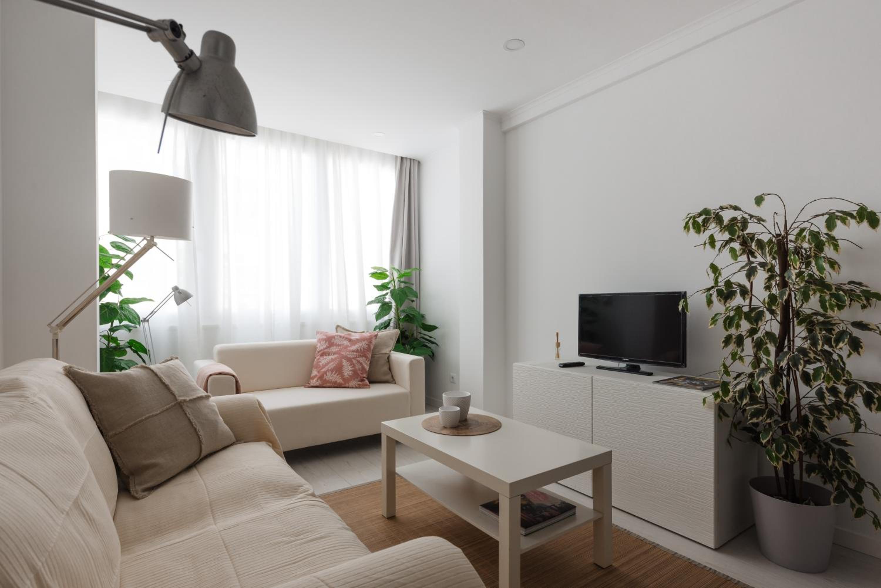 Two-Bedroom Apartment - Photo 68