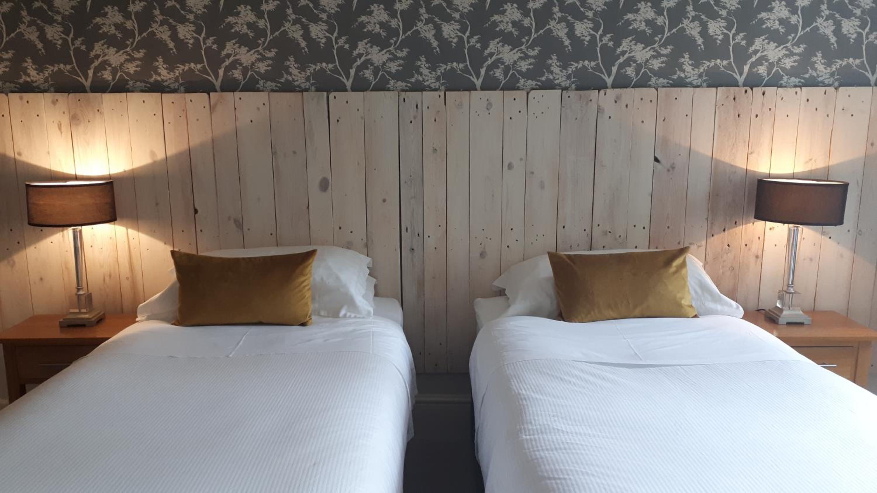 Superior Double or Twin Room photo 2