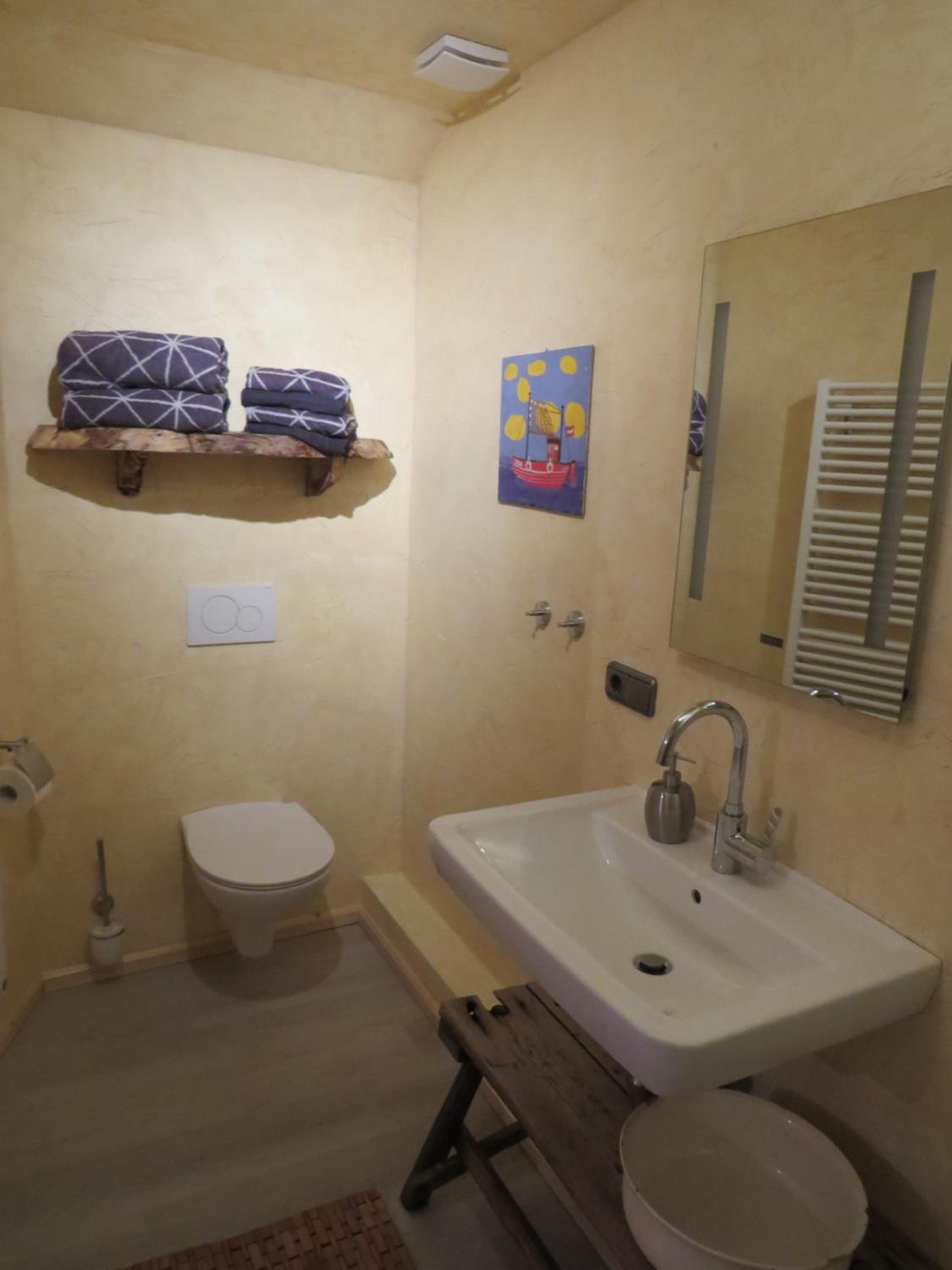 Apartment photo 2