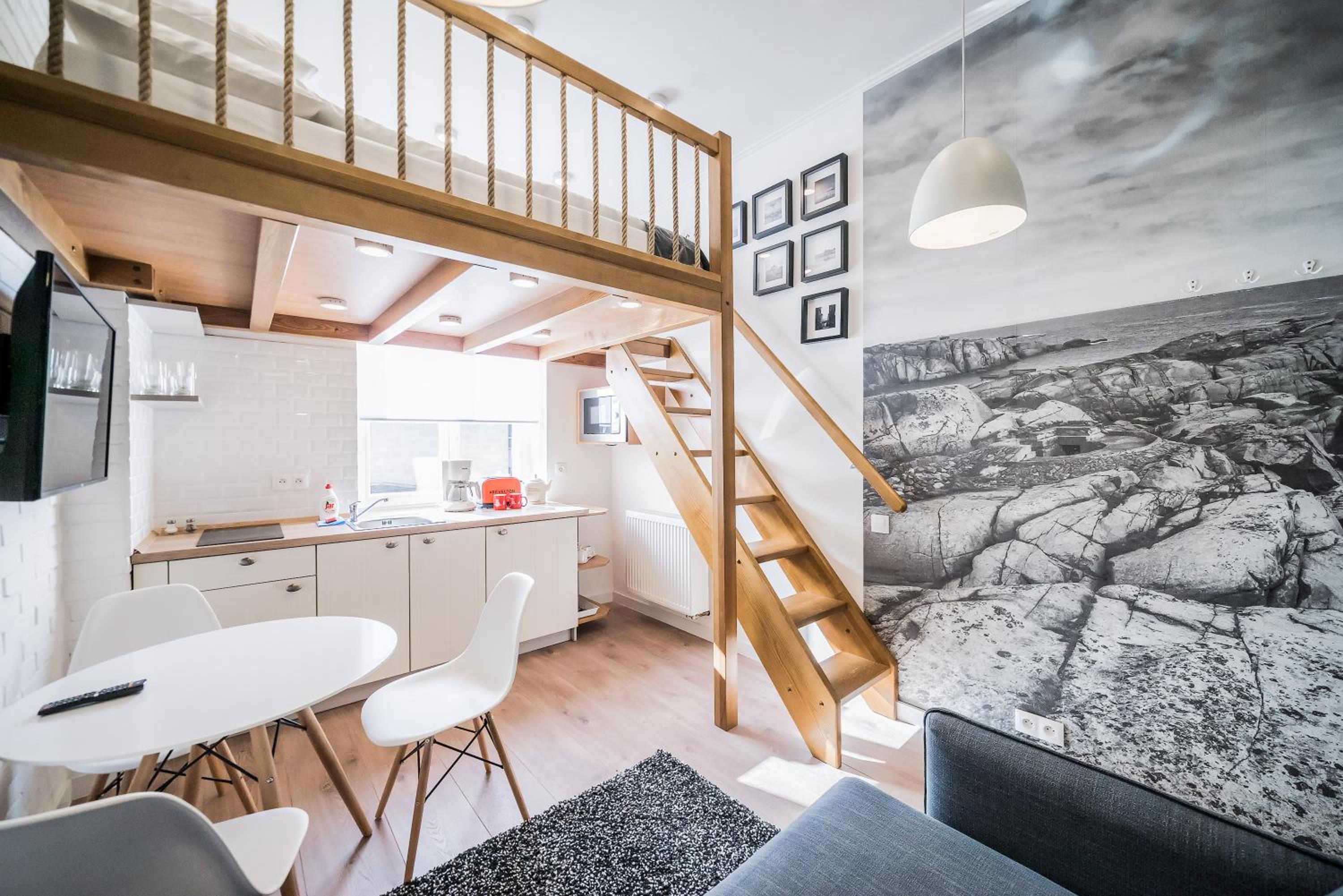 Classic duplex studio
