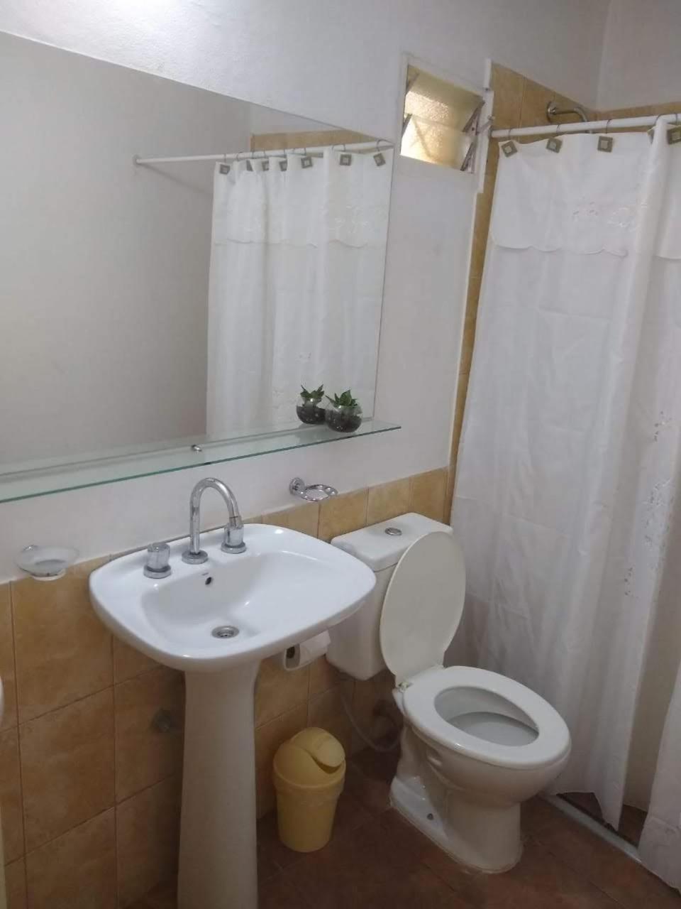 Triple Room with Private Bathroom photo 2