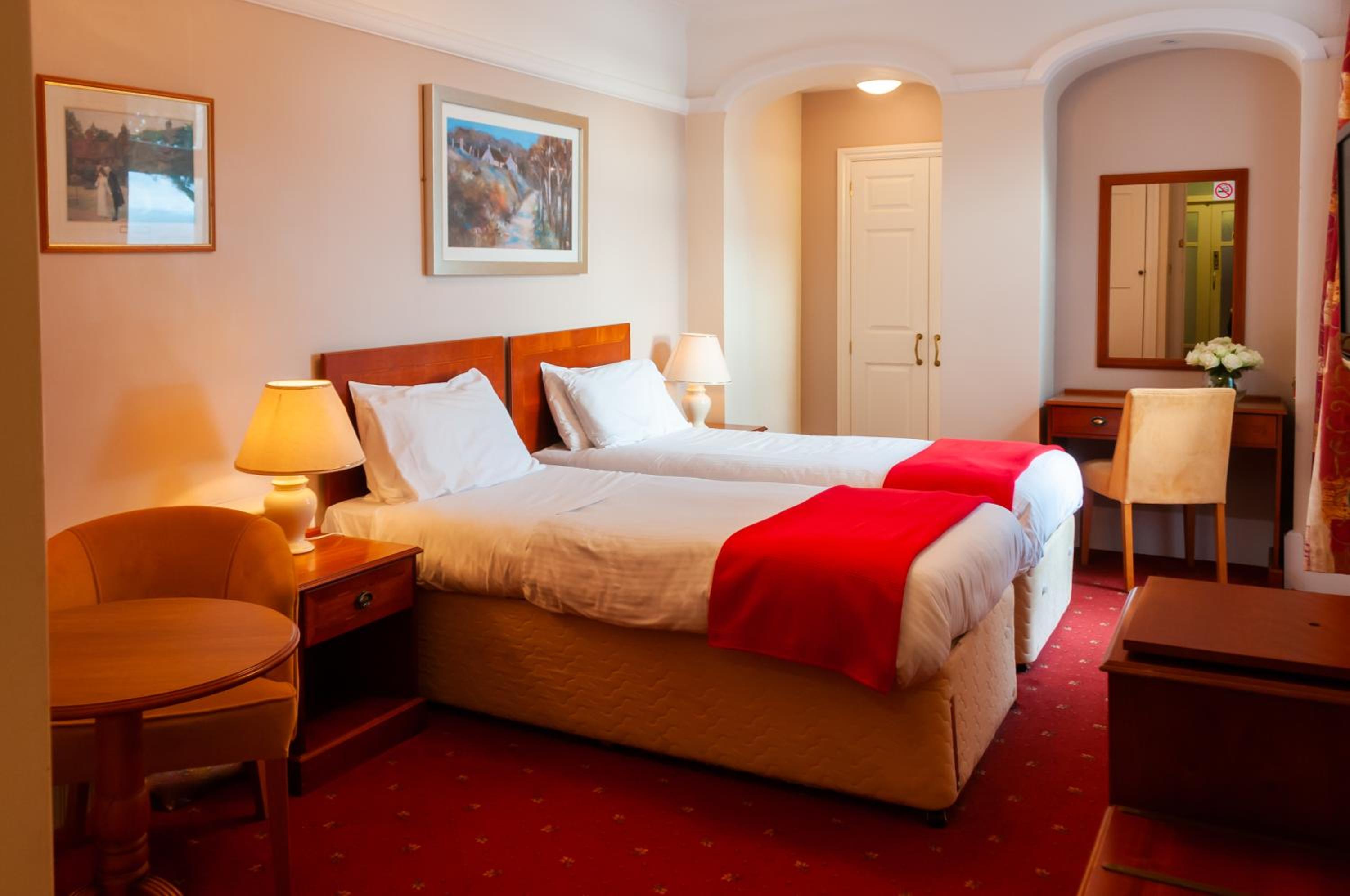 Twin Room with Sea View photo 1