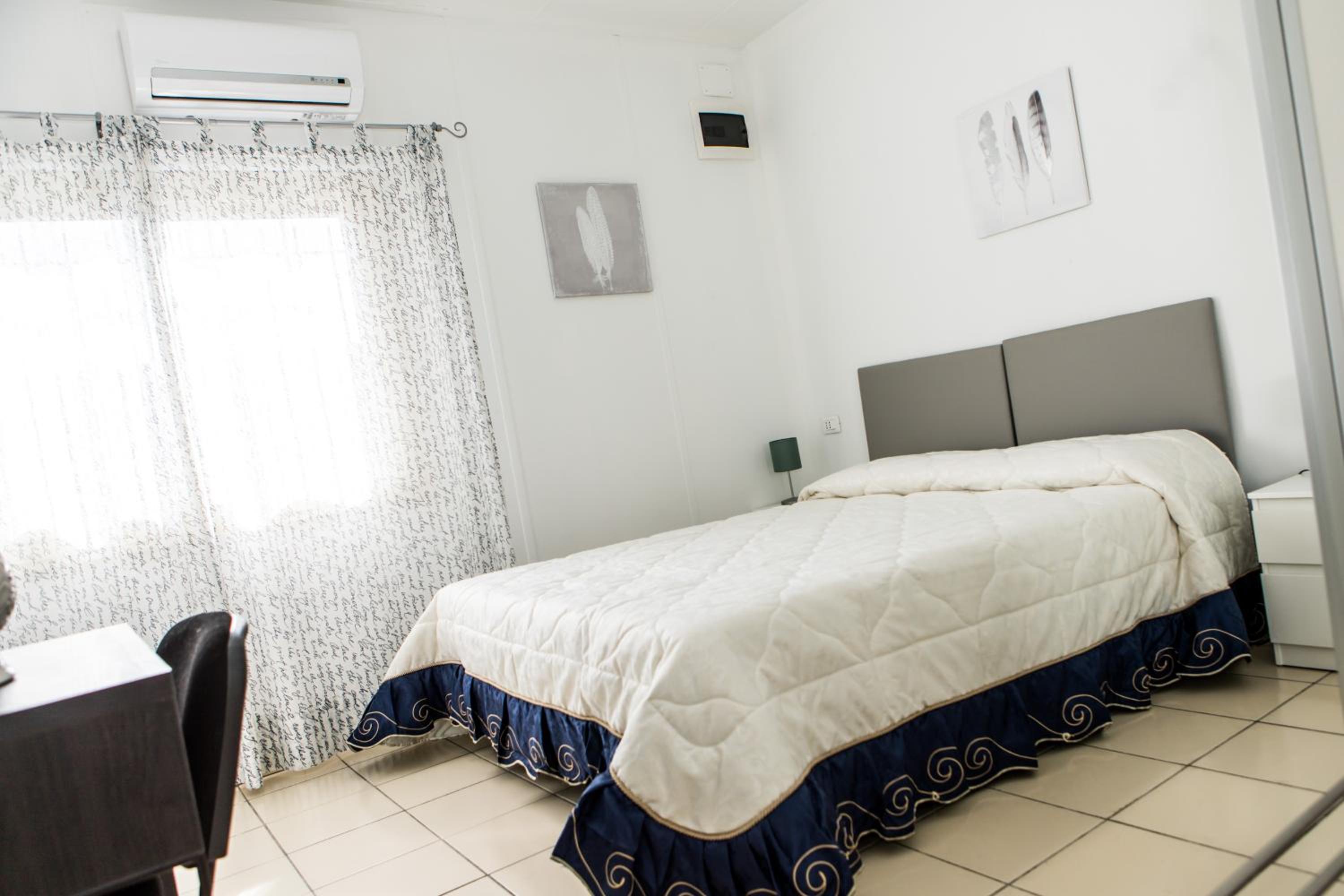 Double or Twin Room - Photo 1