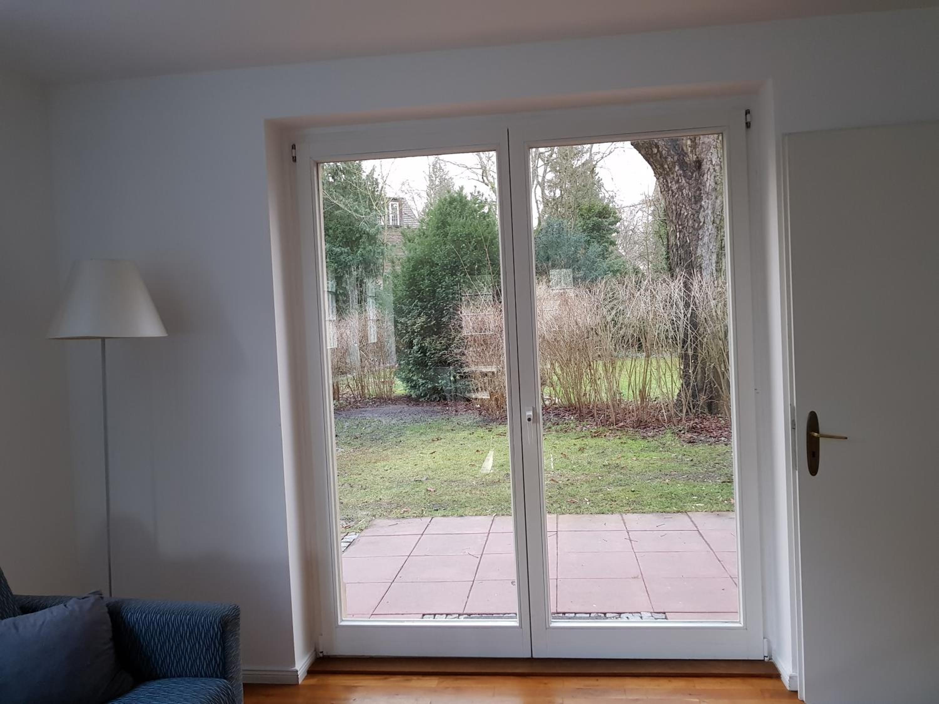 Three-Bedroom House photo 2