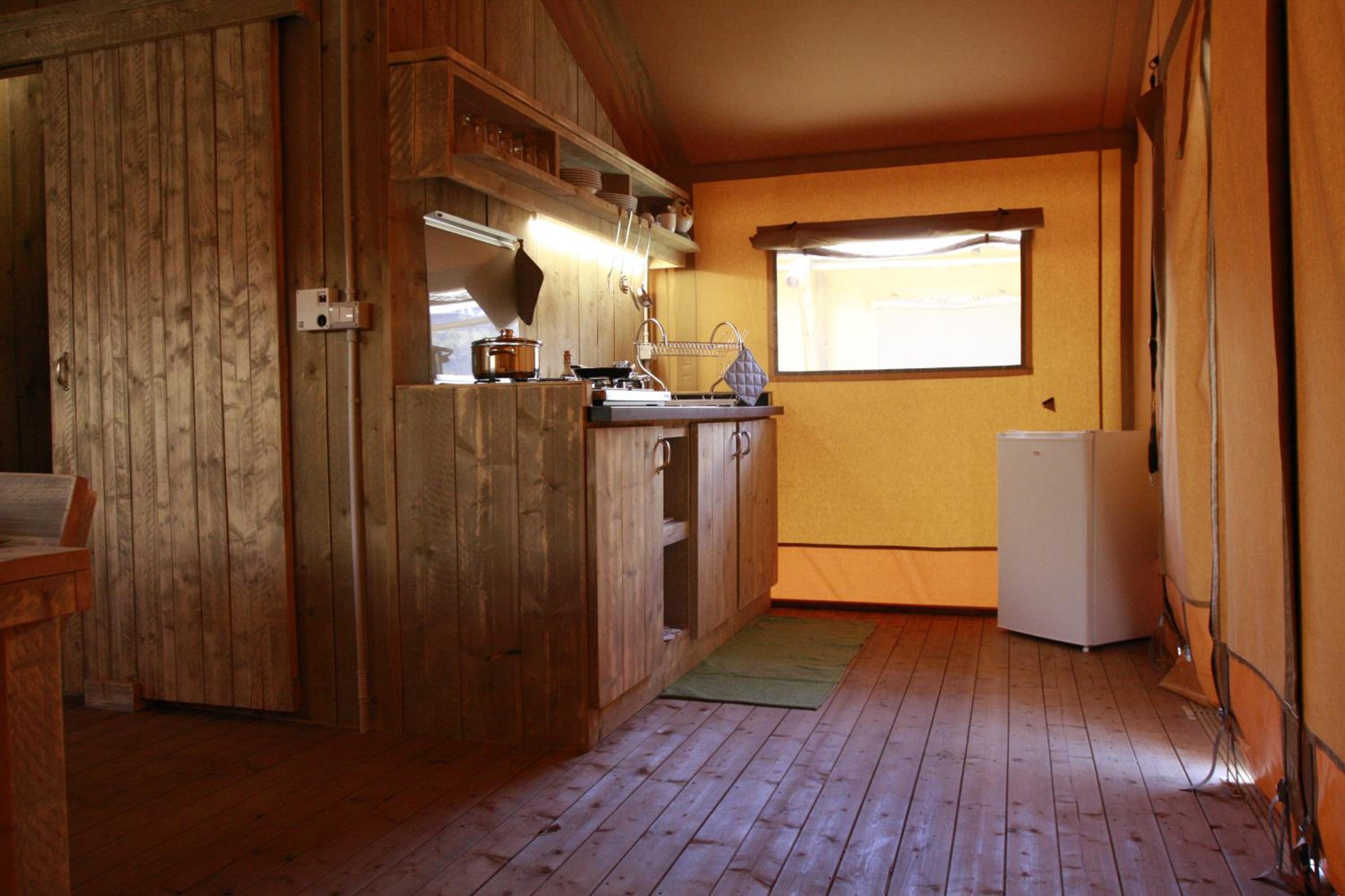 Tent - Photo 6
