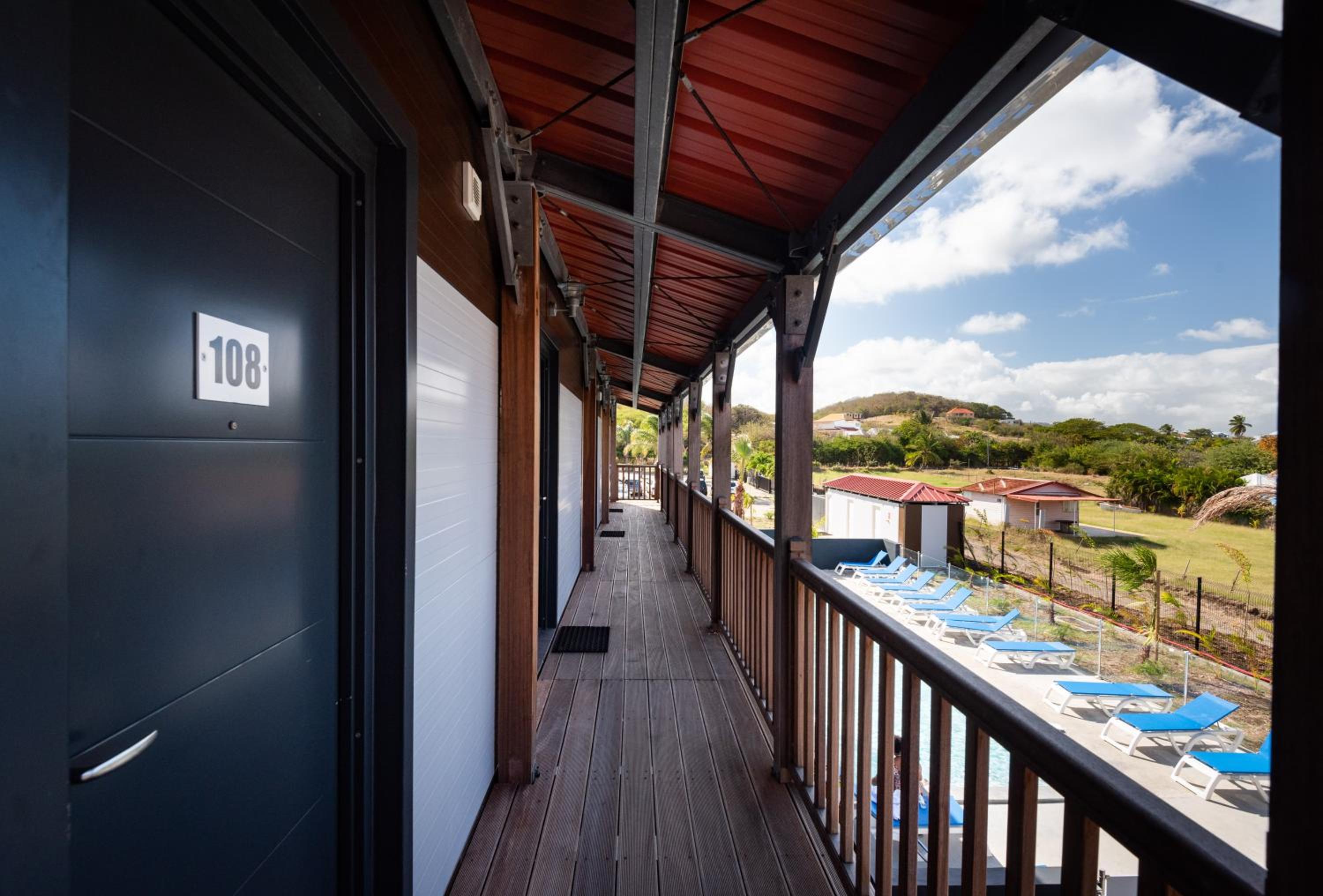 Lodge With Sea View photo 1