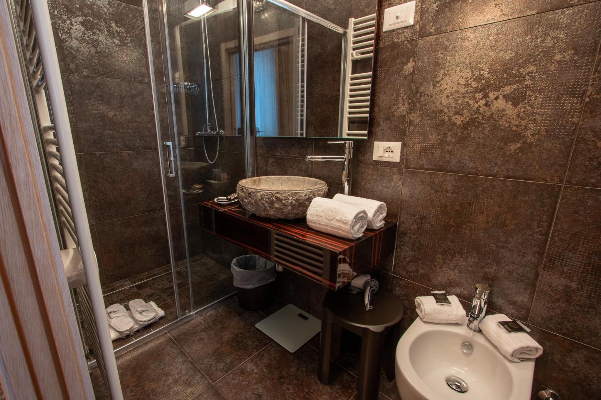 Superior Double Room - Photo 2