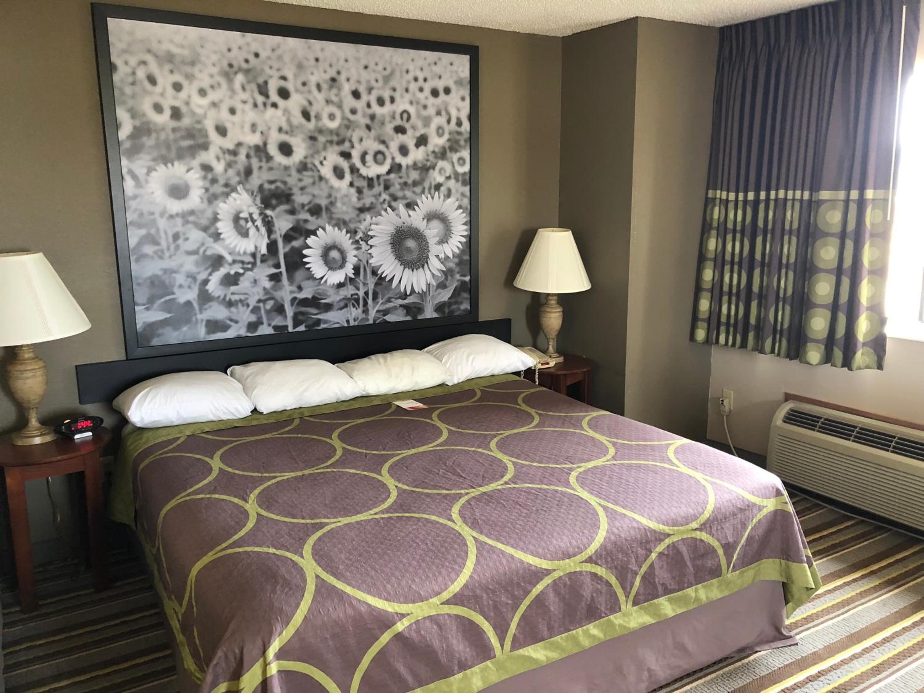 King Room - Mobility Access/Non-Smoking - Photo 2