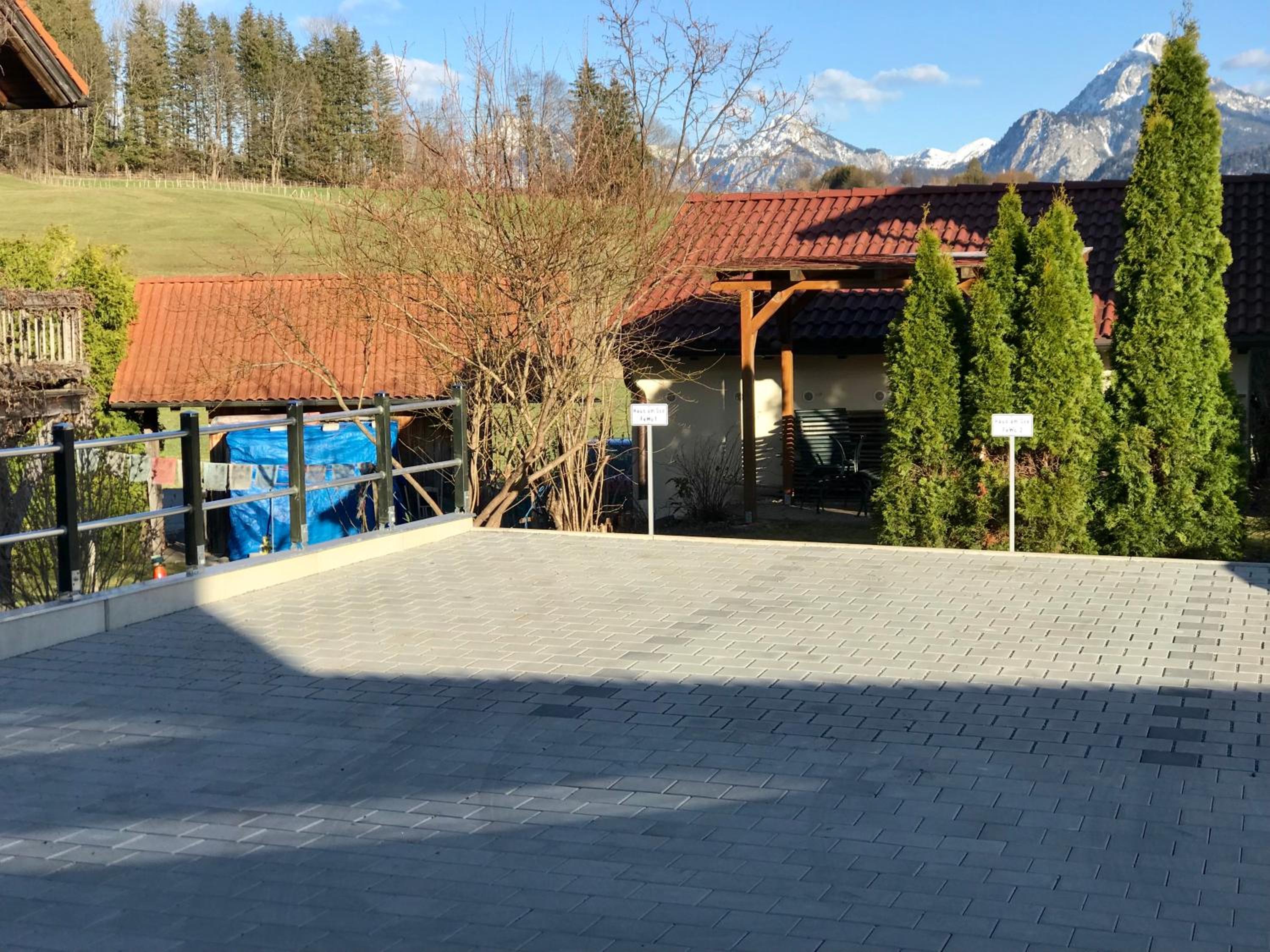 Apartment with Lake View - Photo 19