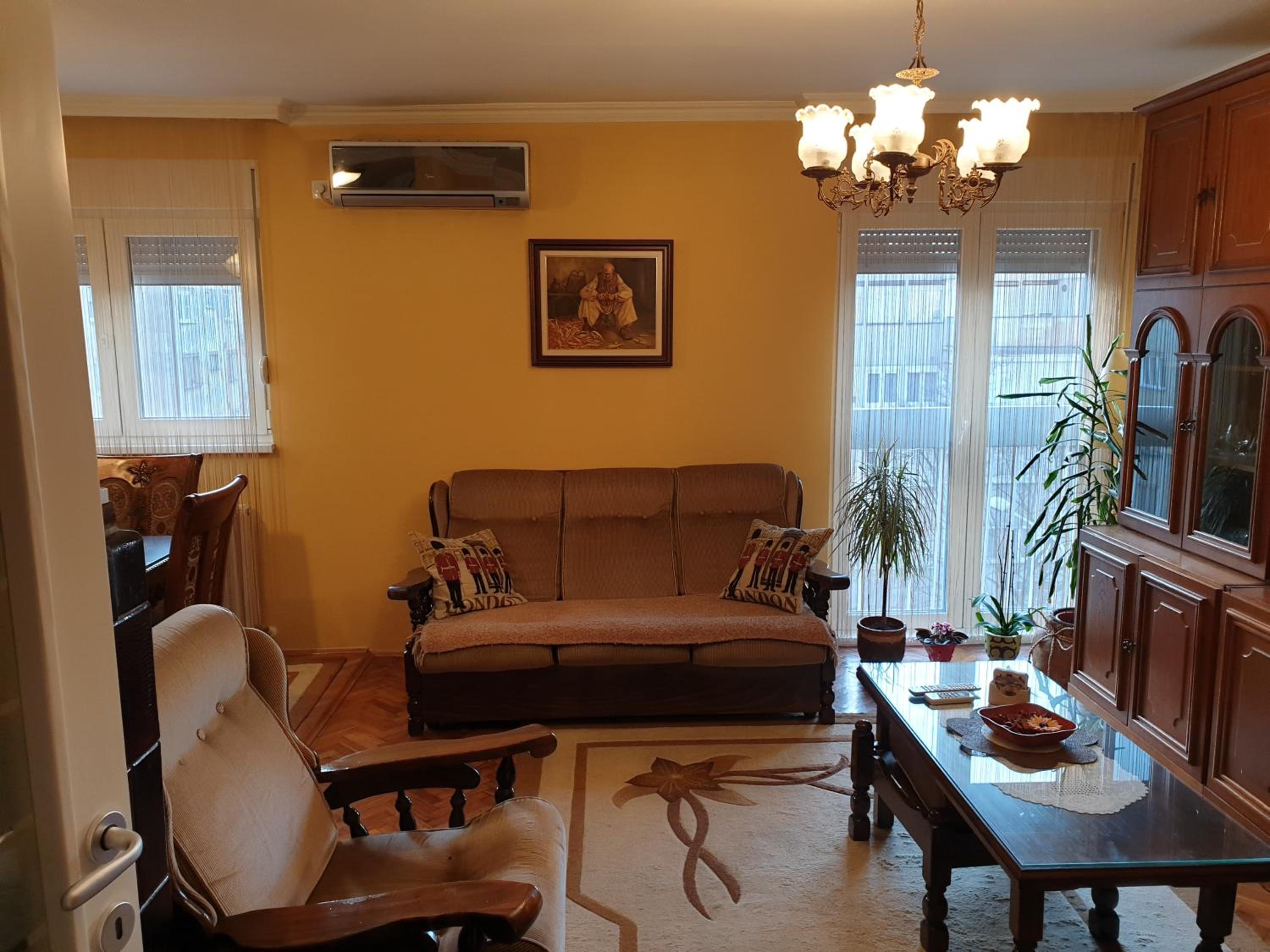 Deluxe Apartment photo 3