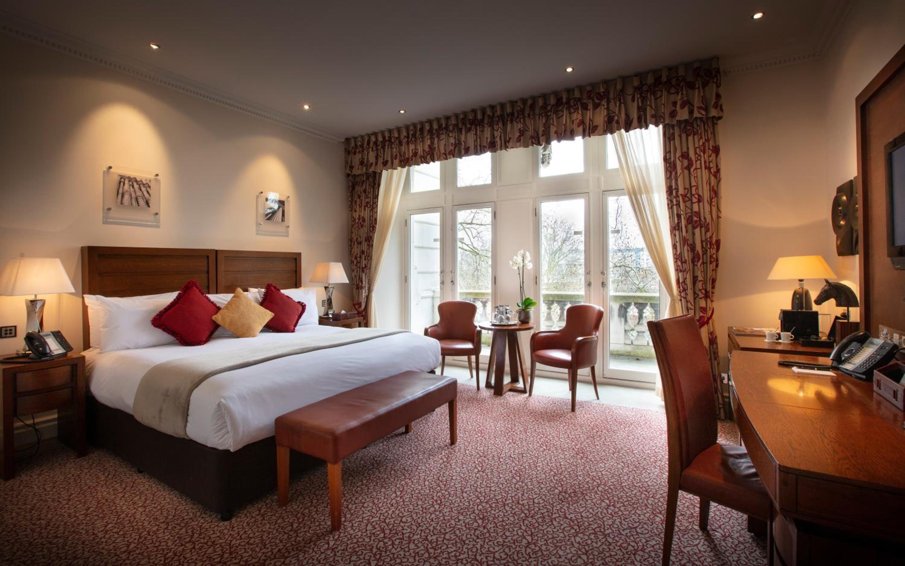 Garden View King Room
