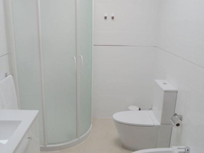 Three-Bedroom House photo 3