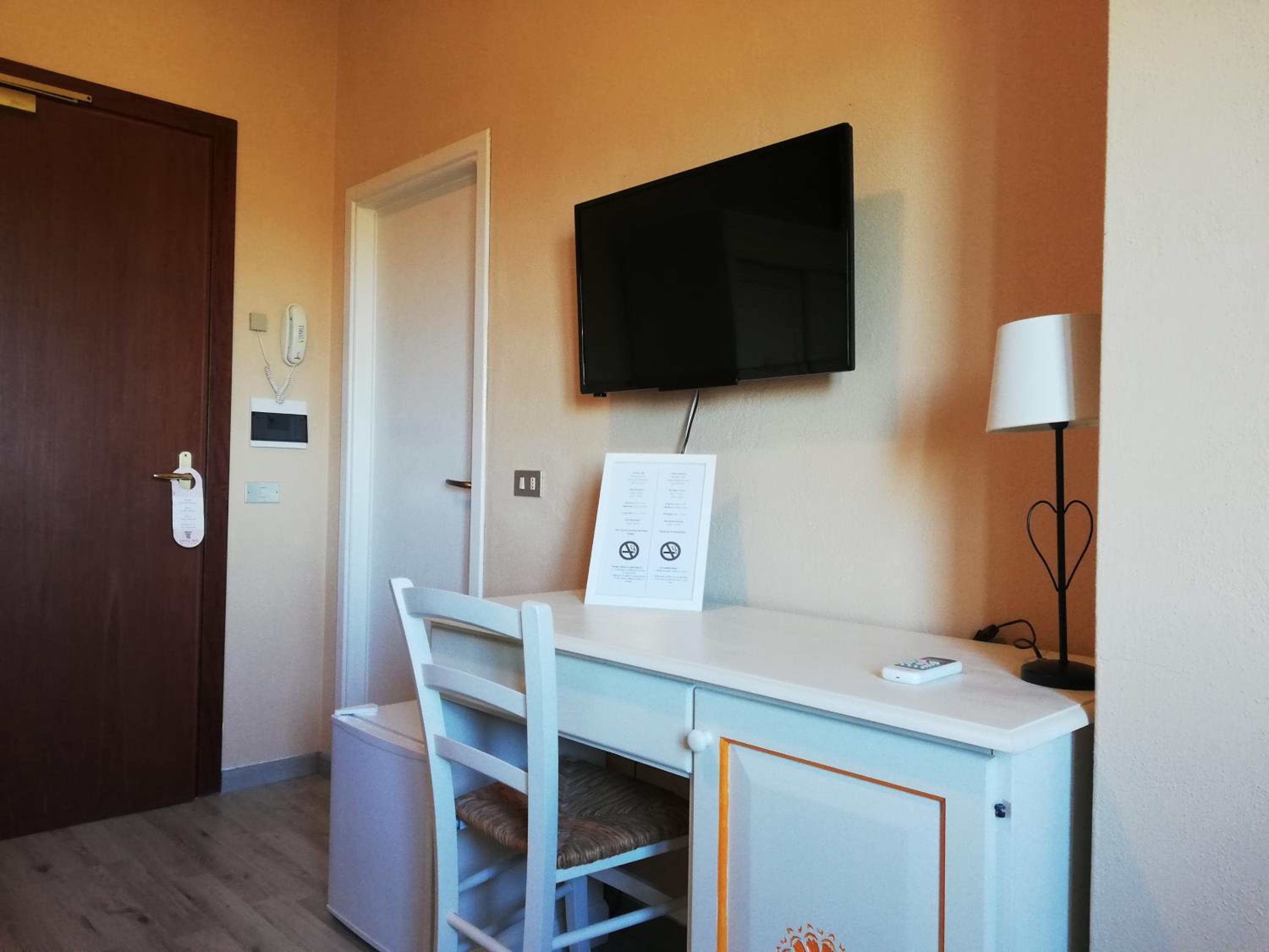Double Room with Sea View photo 1