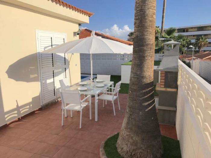 Villa with Private Pool photo 2