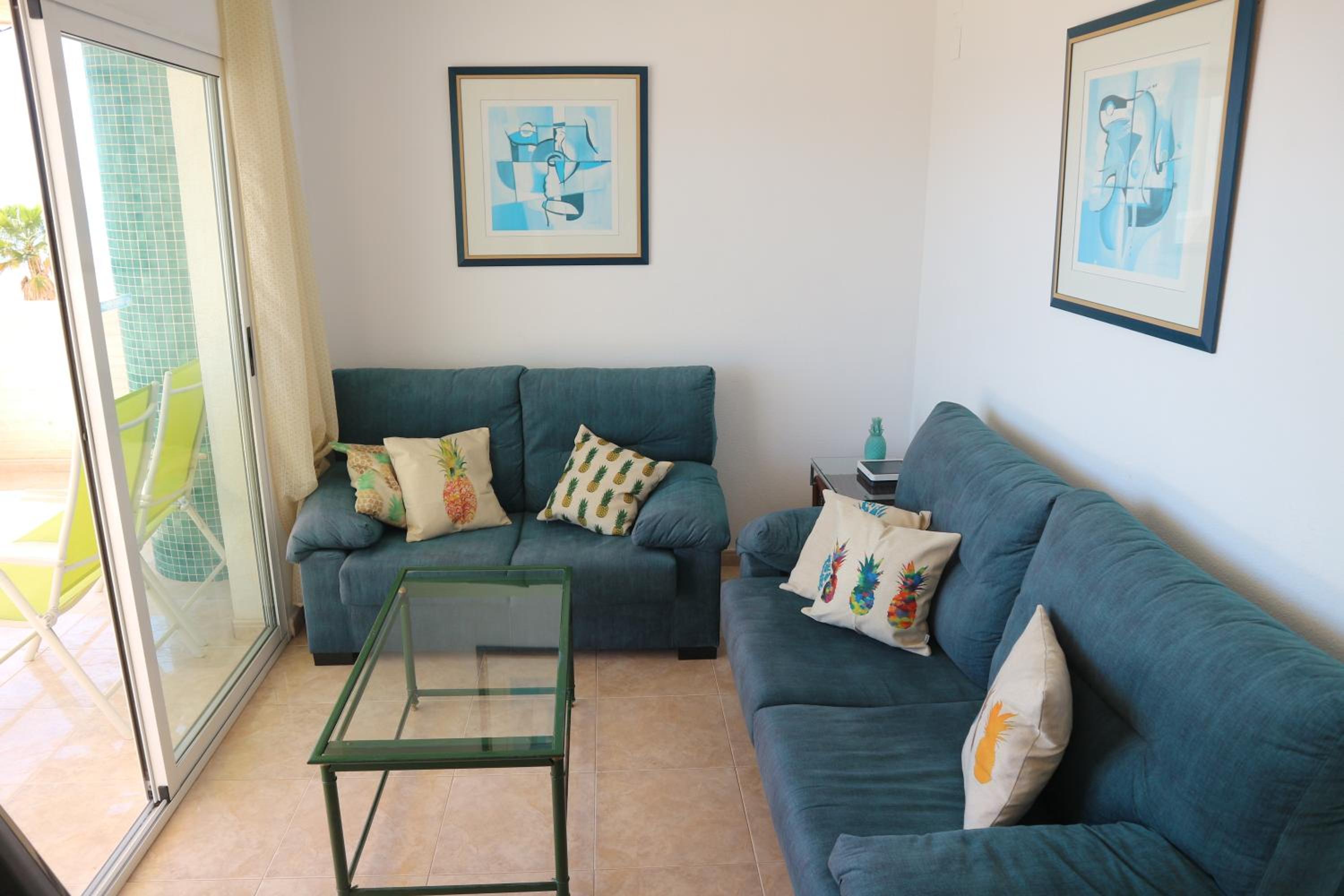 Apartamento con vista al mar