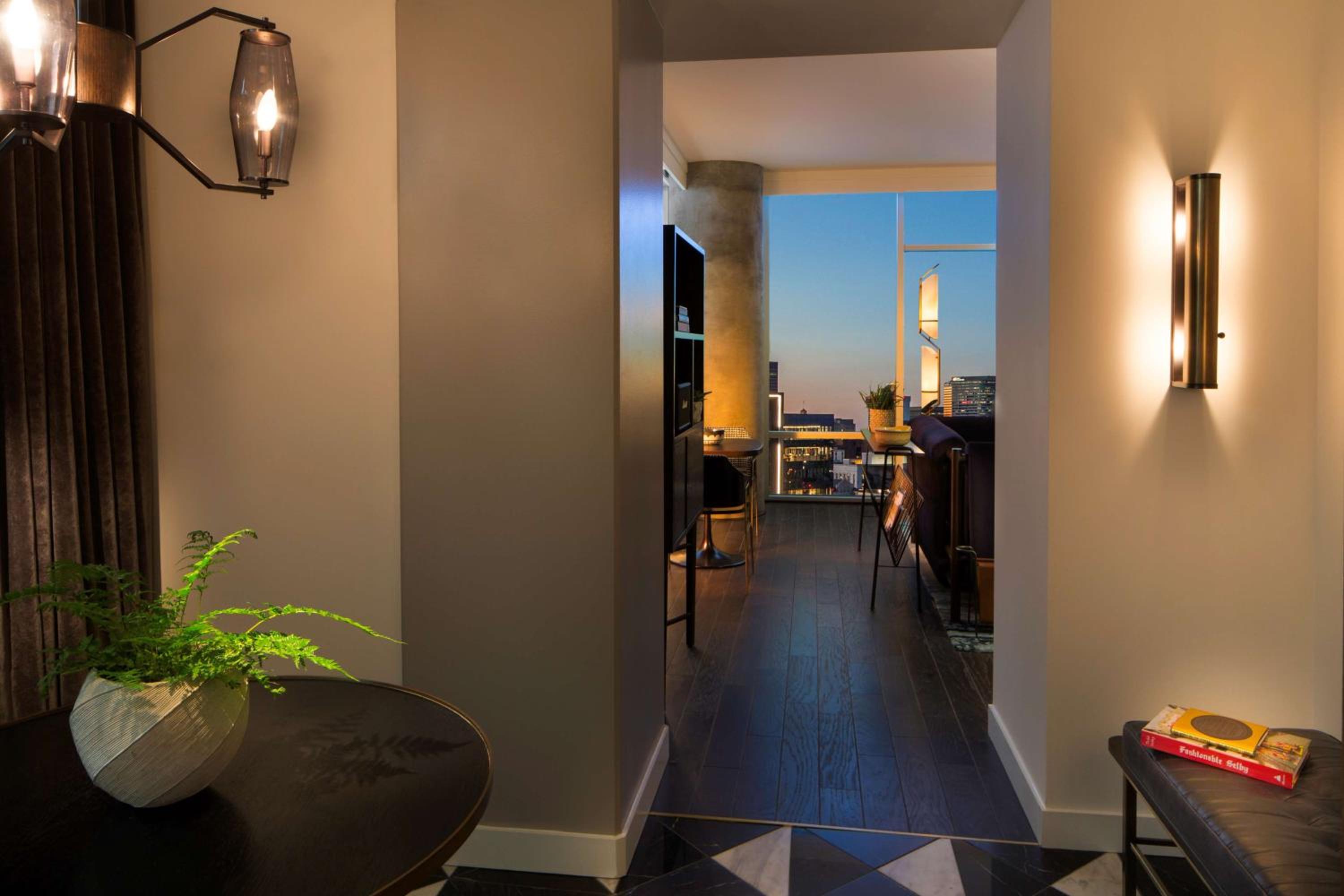 Thompson Suite photo 3