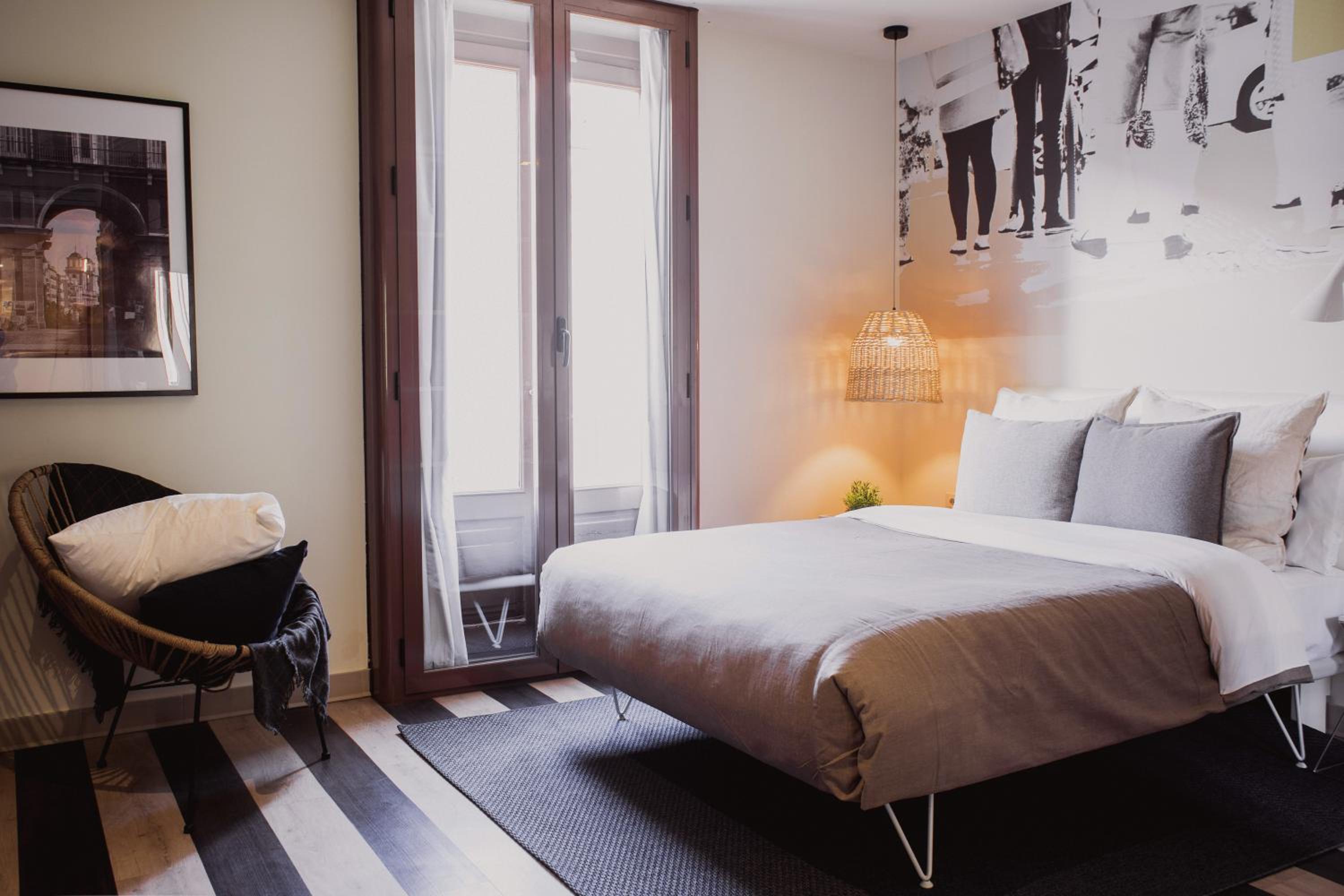 Superior Double Room with Balcony - Photo 1