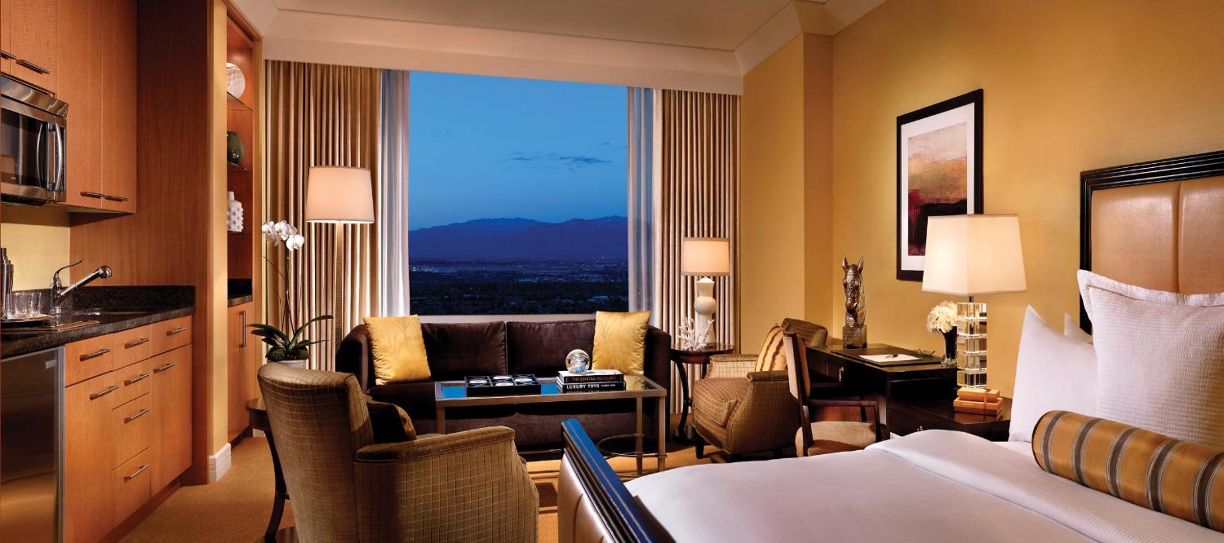 Superior King Room - Photo 1